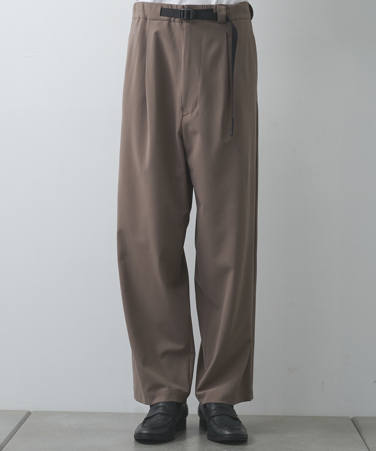 Tape-Belt 1 Tuck PNT