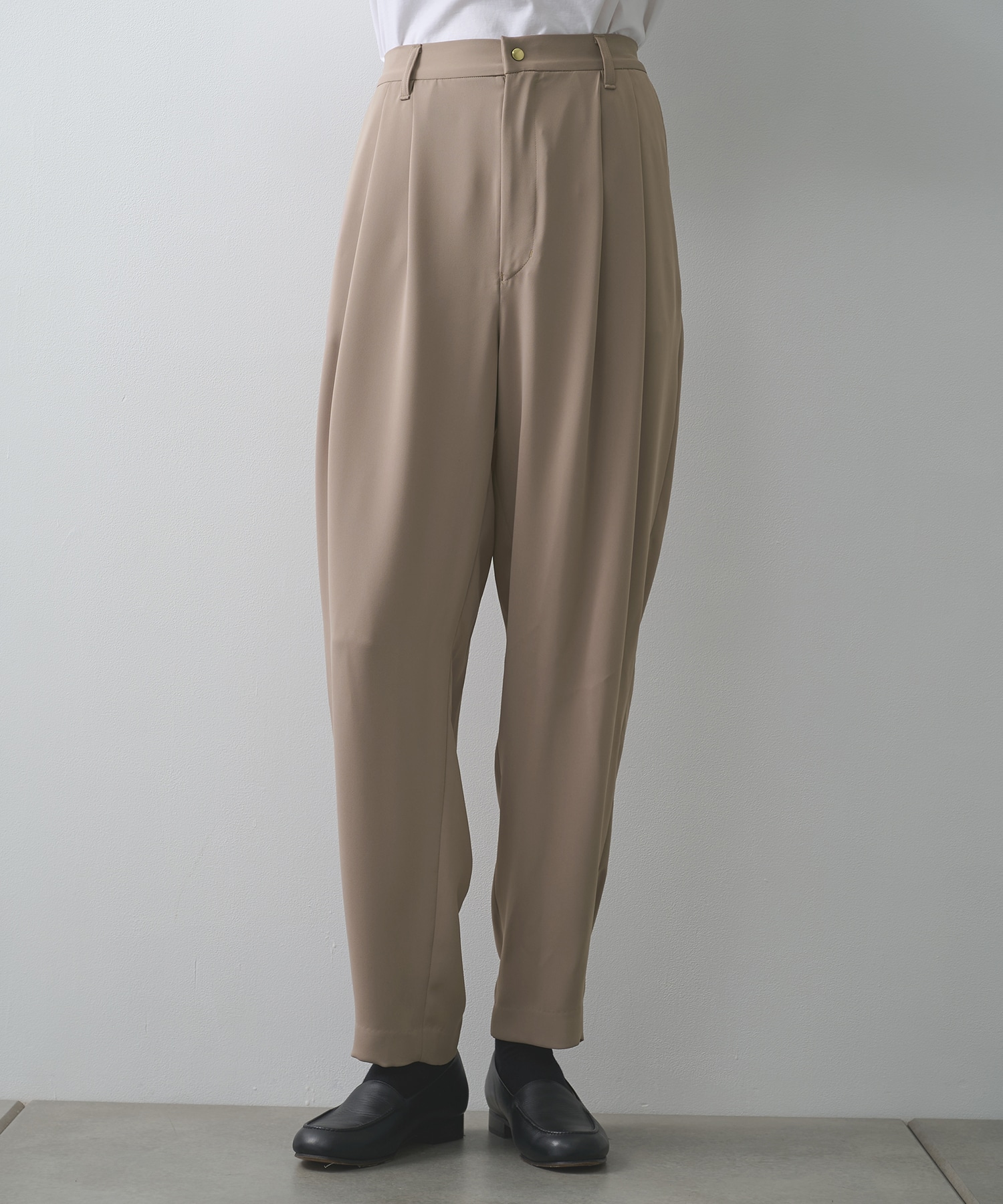 別注 SLACKS