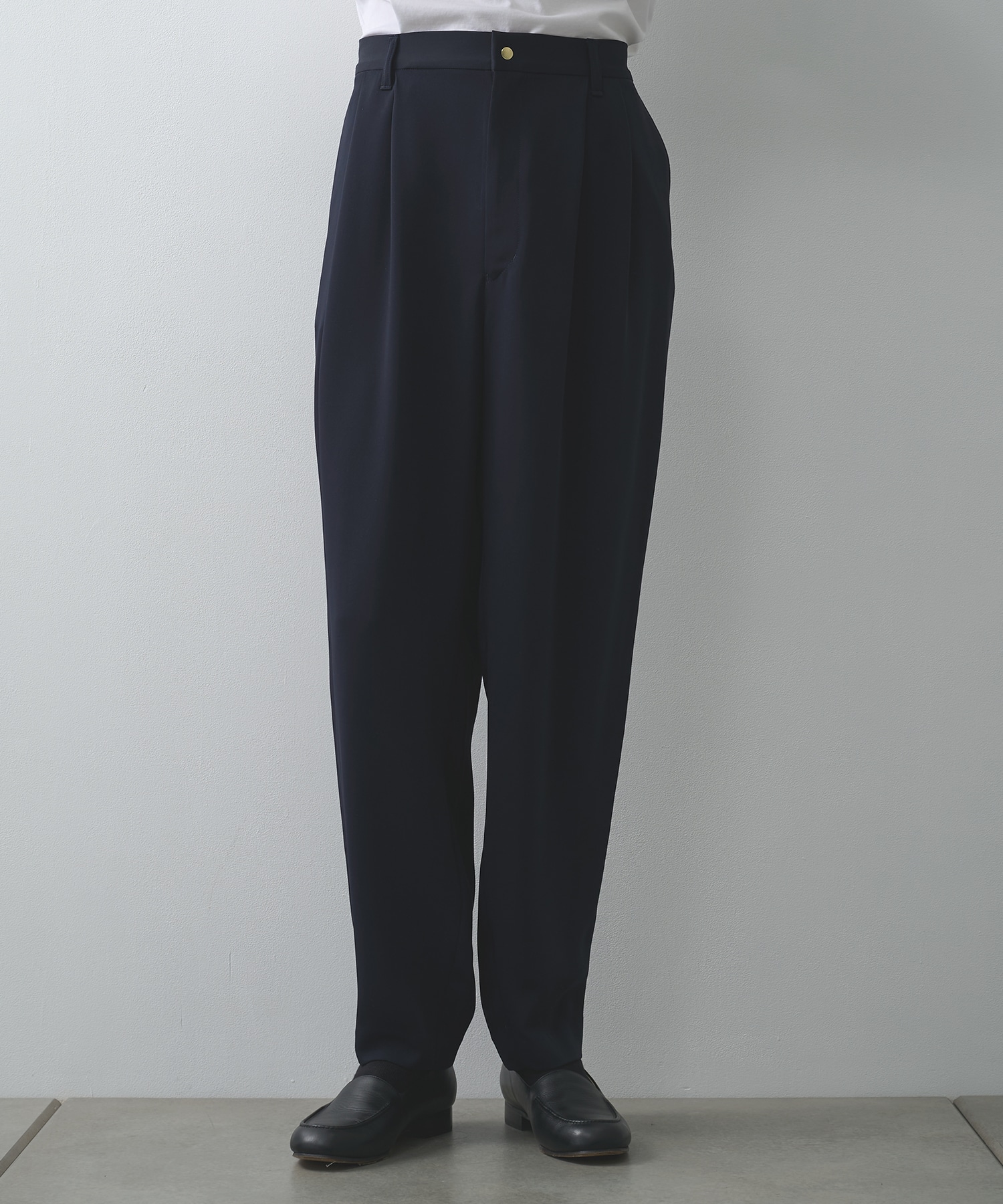 別注 SLACKS