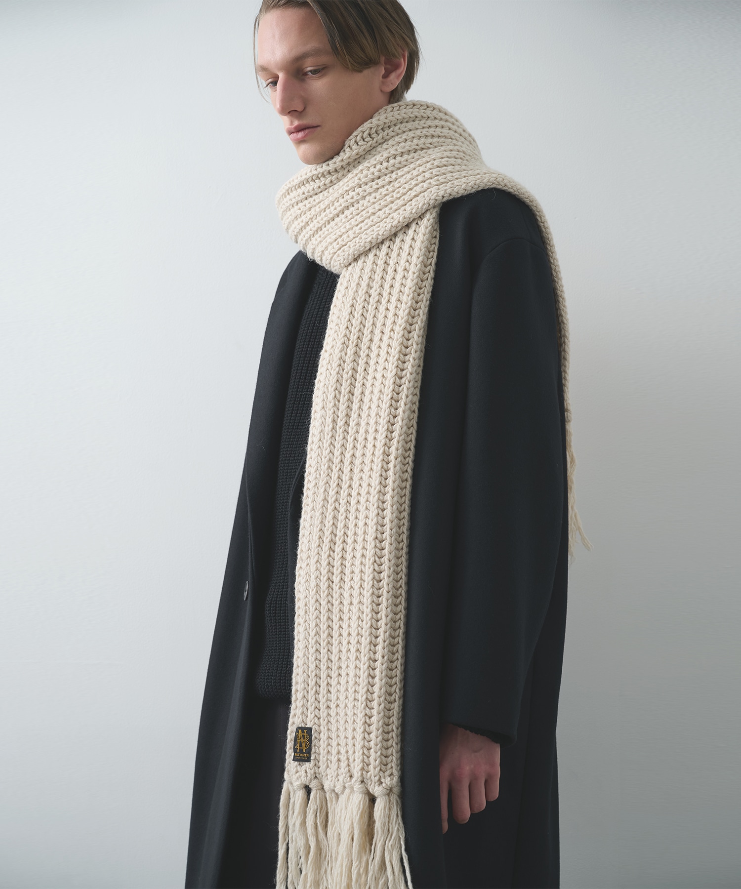FRINGE MUFFLER LONG