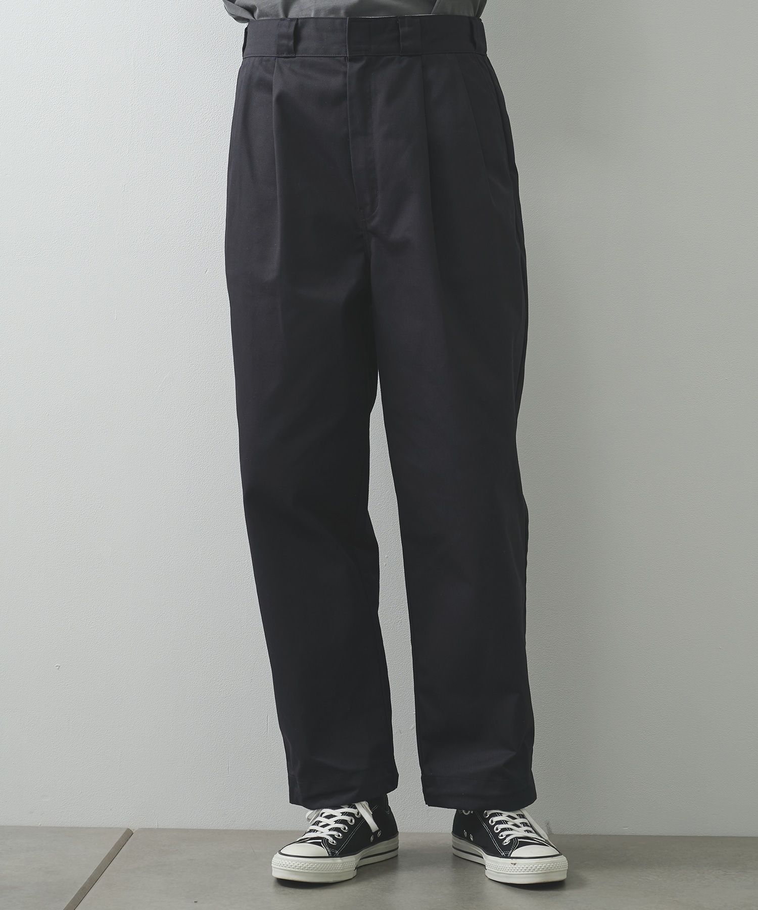 2261-CP40-029× Dickies / 2TUCKS TROUSERS