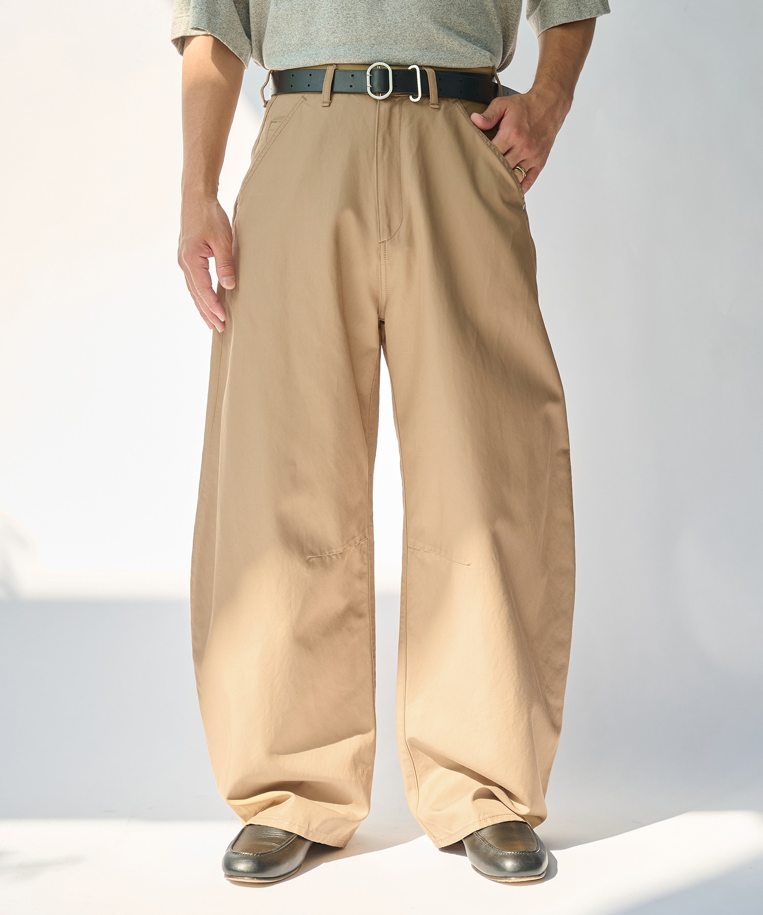 Barrel Chino Pants