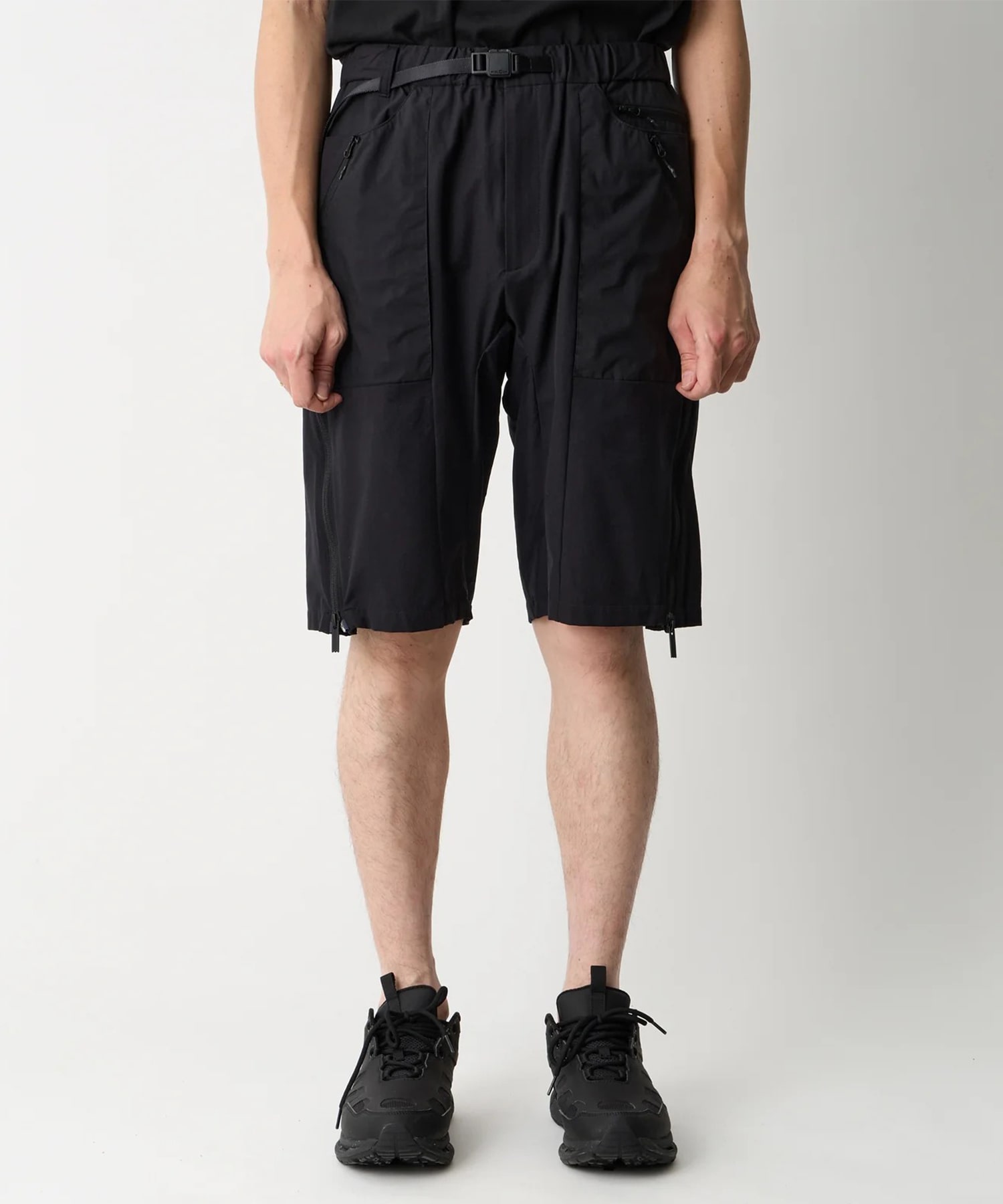EASY SHORT PANTS