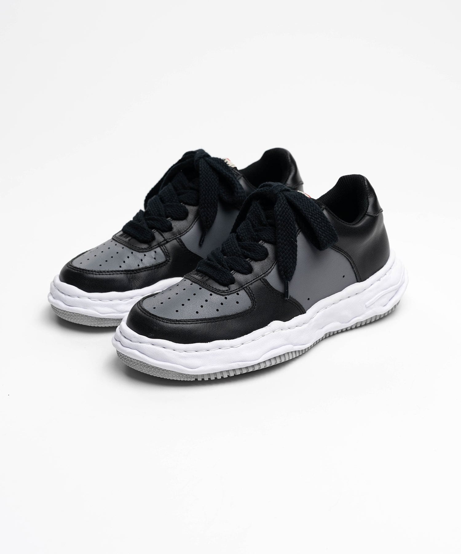 WAYNE LOW/LEATHER