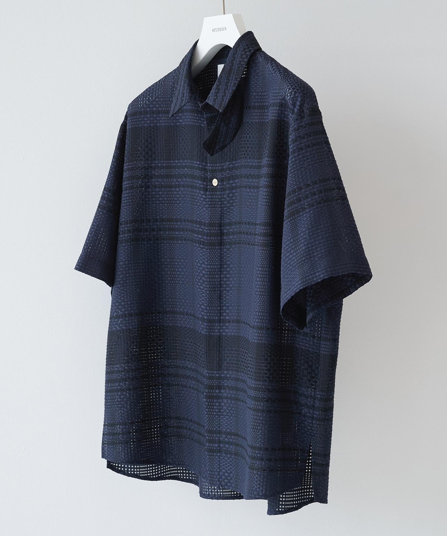 Sheer Tile Check Chin Tab Short Sleeve Shirt