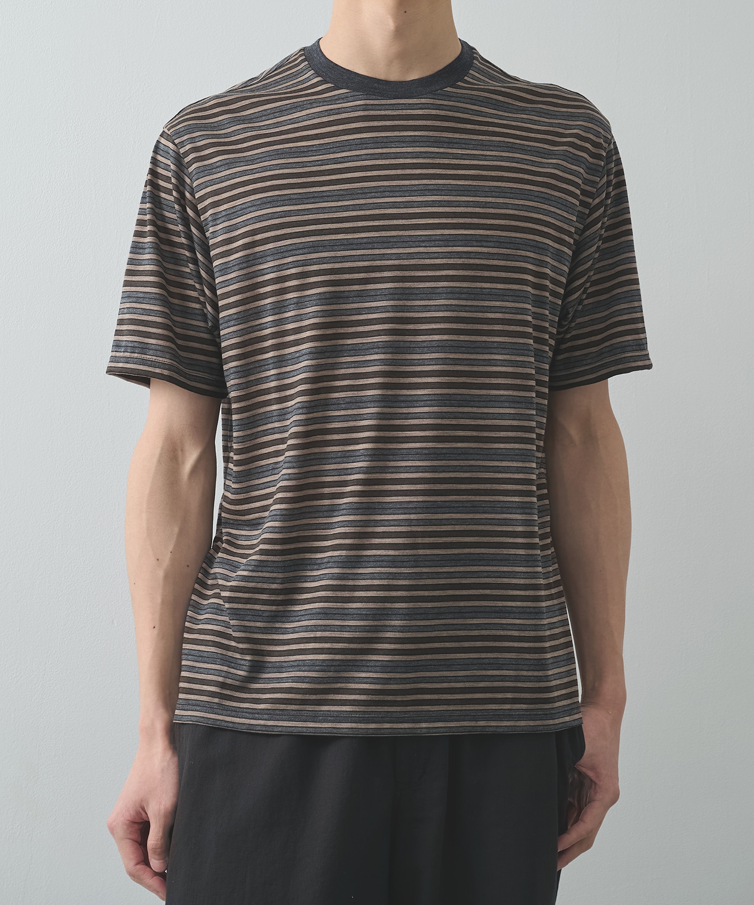 CREW NECK TEE