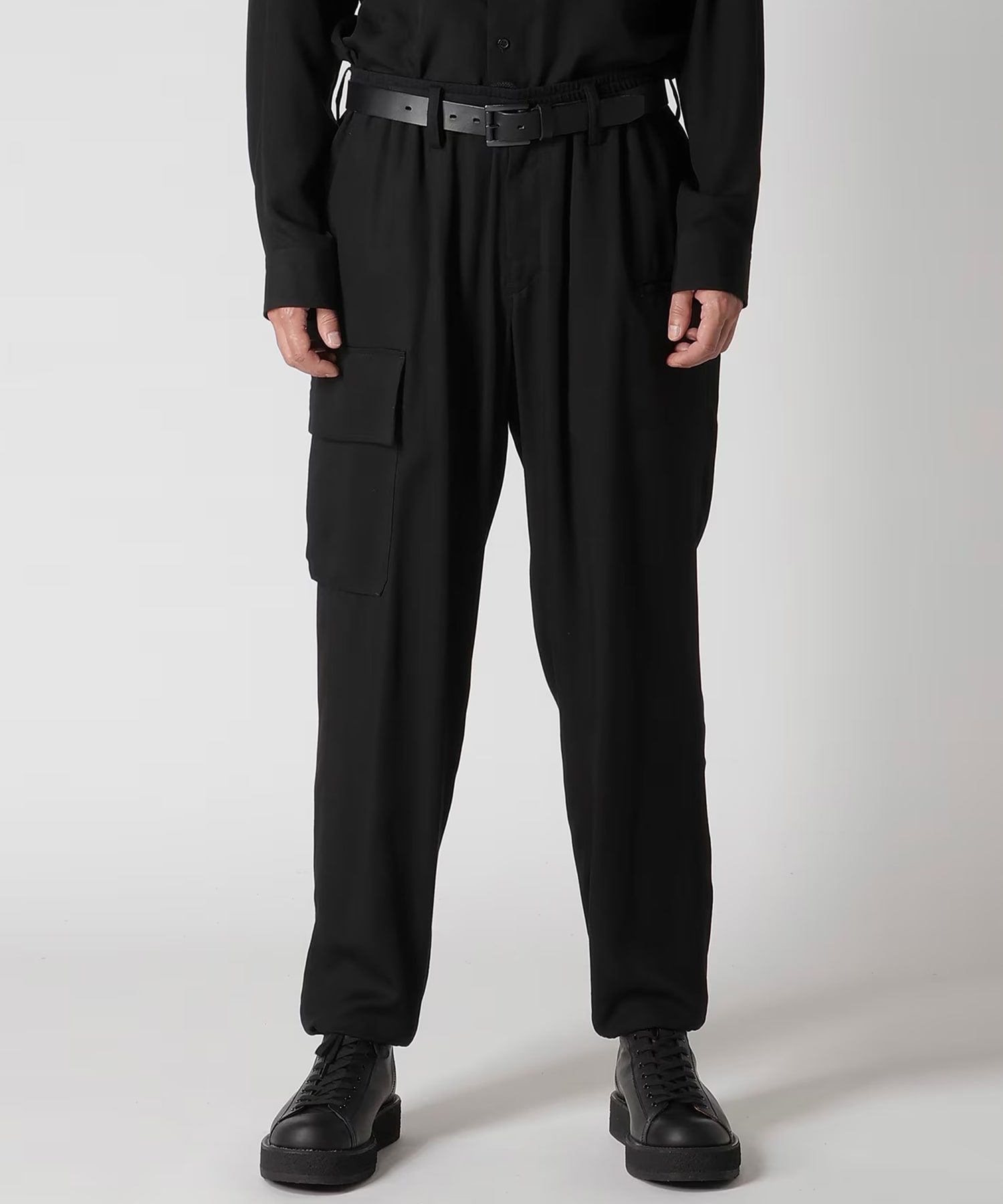 HK-P02-240 RIBBED FLAP POCKET PANTS