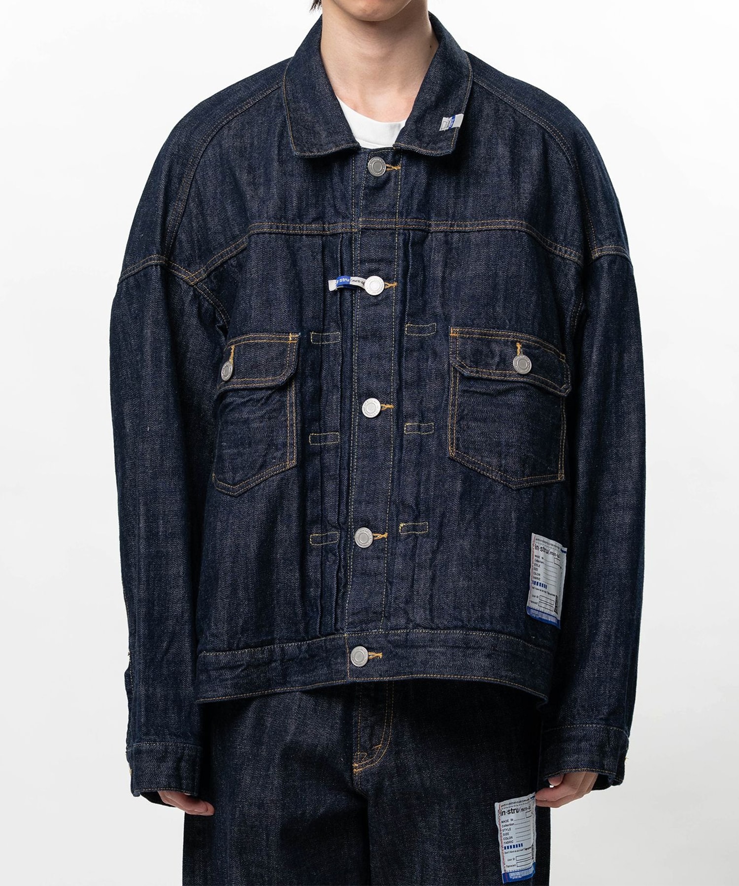ONE WASHED SELVAGE DENIM JACKET