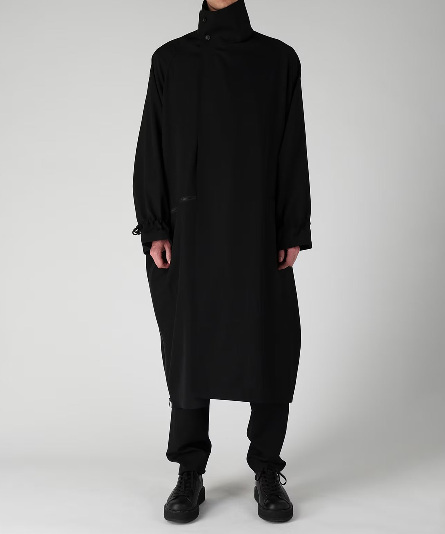 CROSS SHAPE ZIP COAT