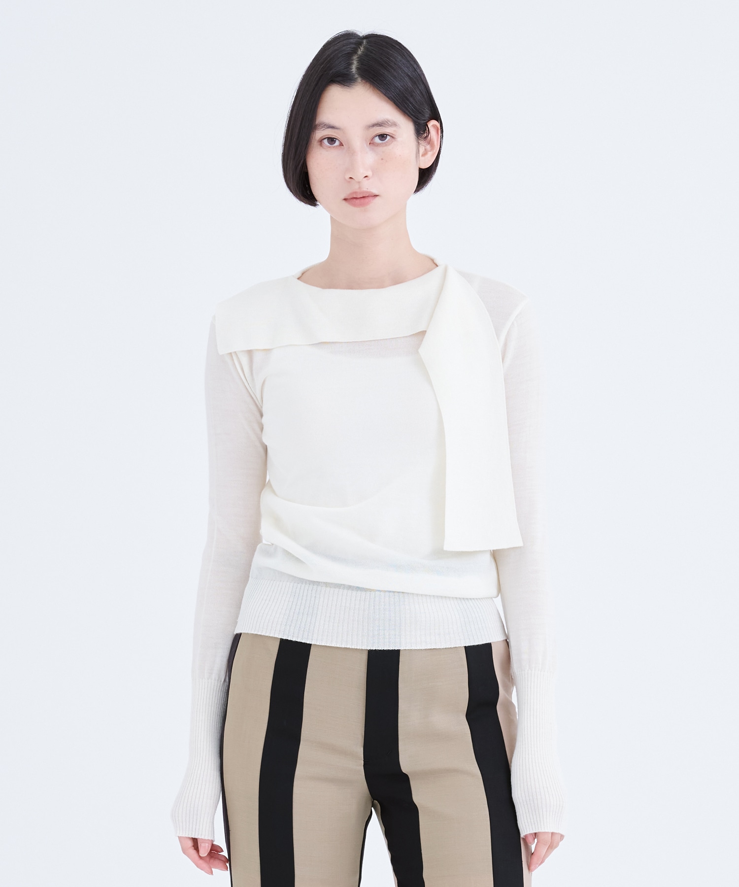 別注Emma wrap collar knit pullover BL