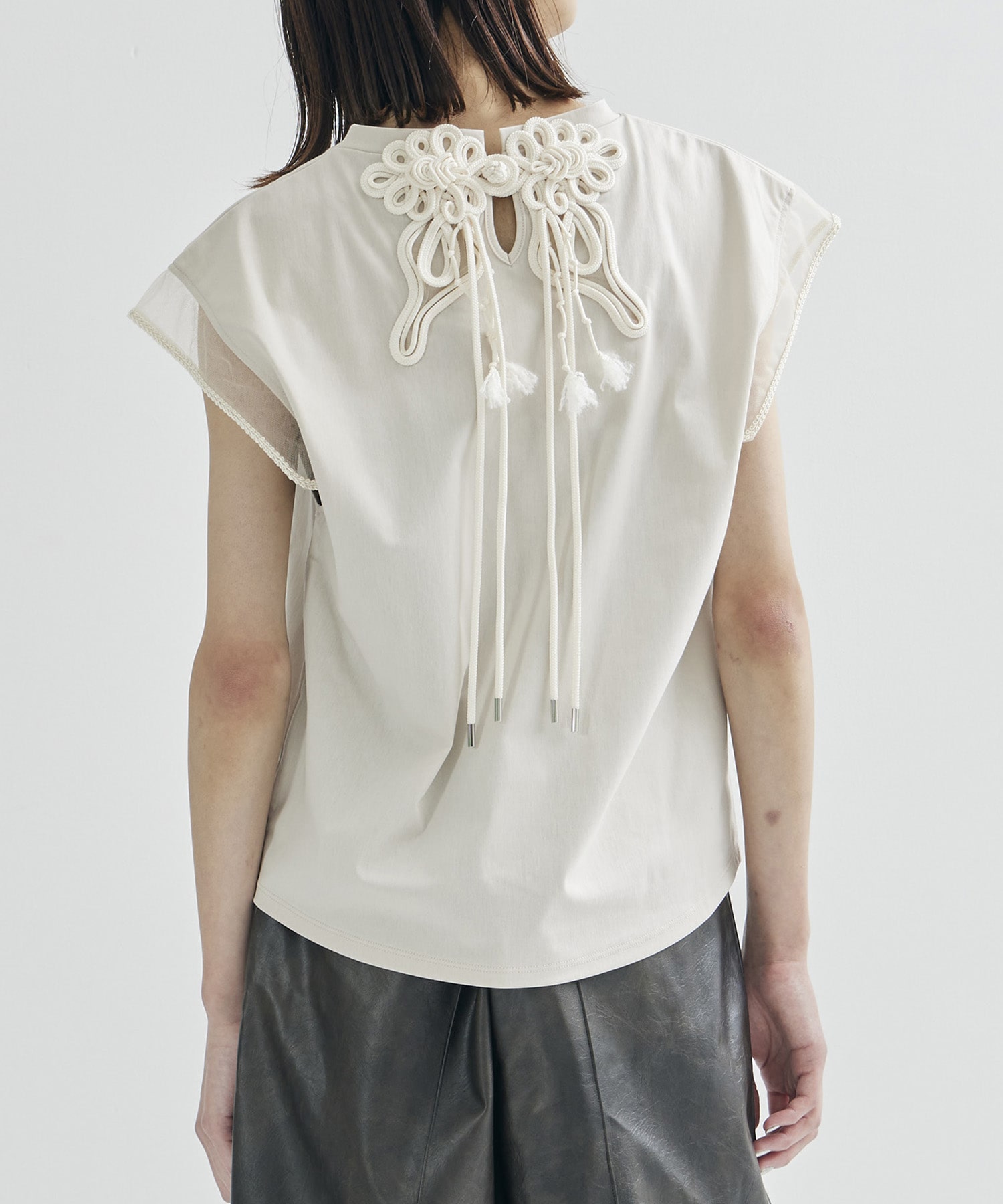 別注China ribbon no sleeve T-shirt