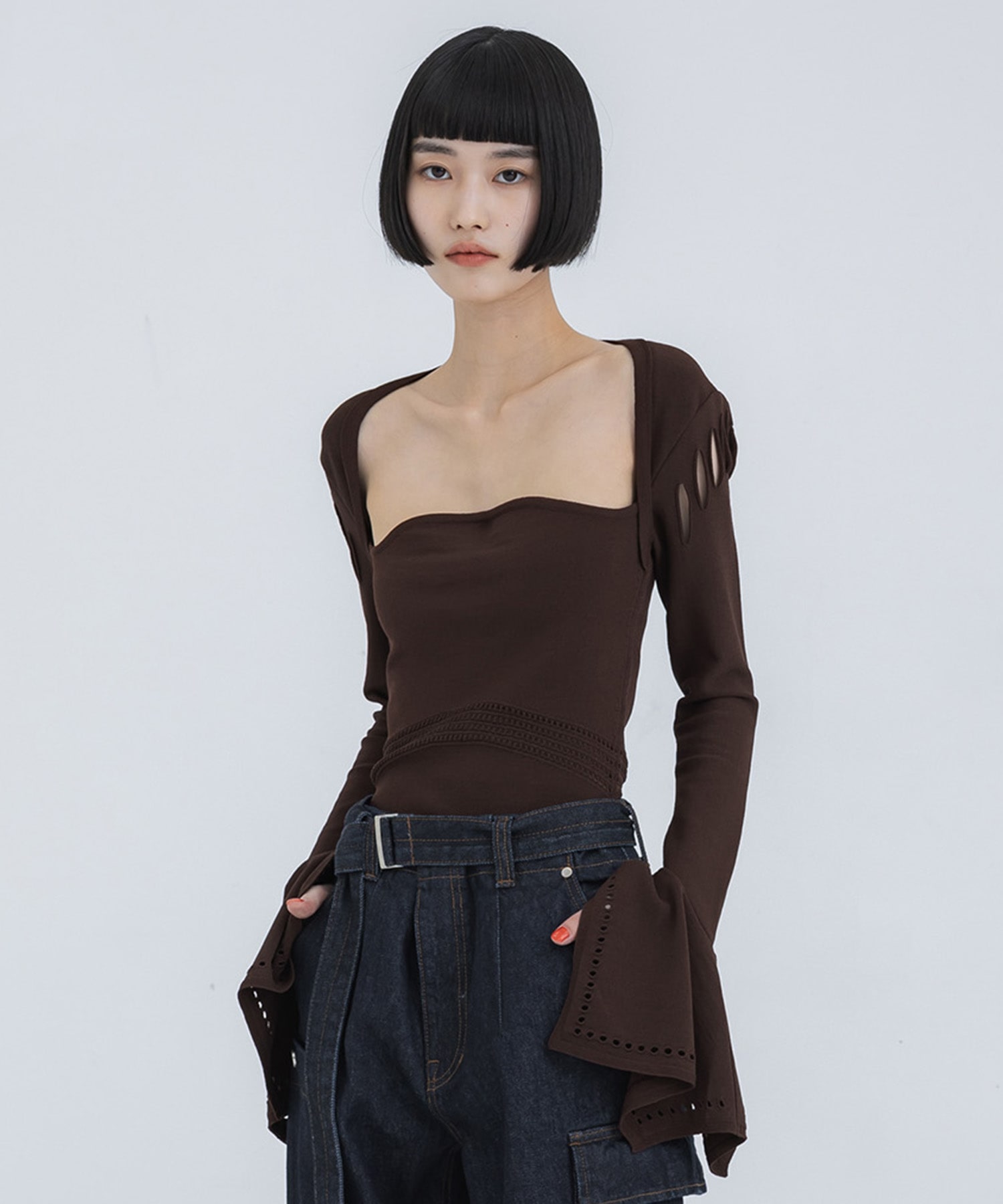 MESH KNIT SHAPED-NECK BODYSUIT