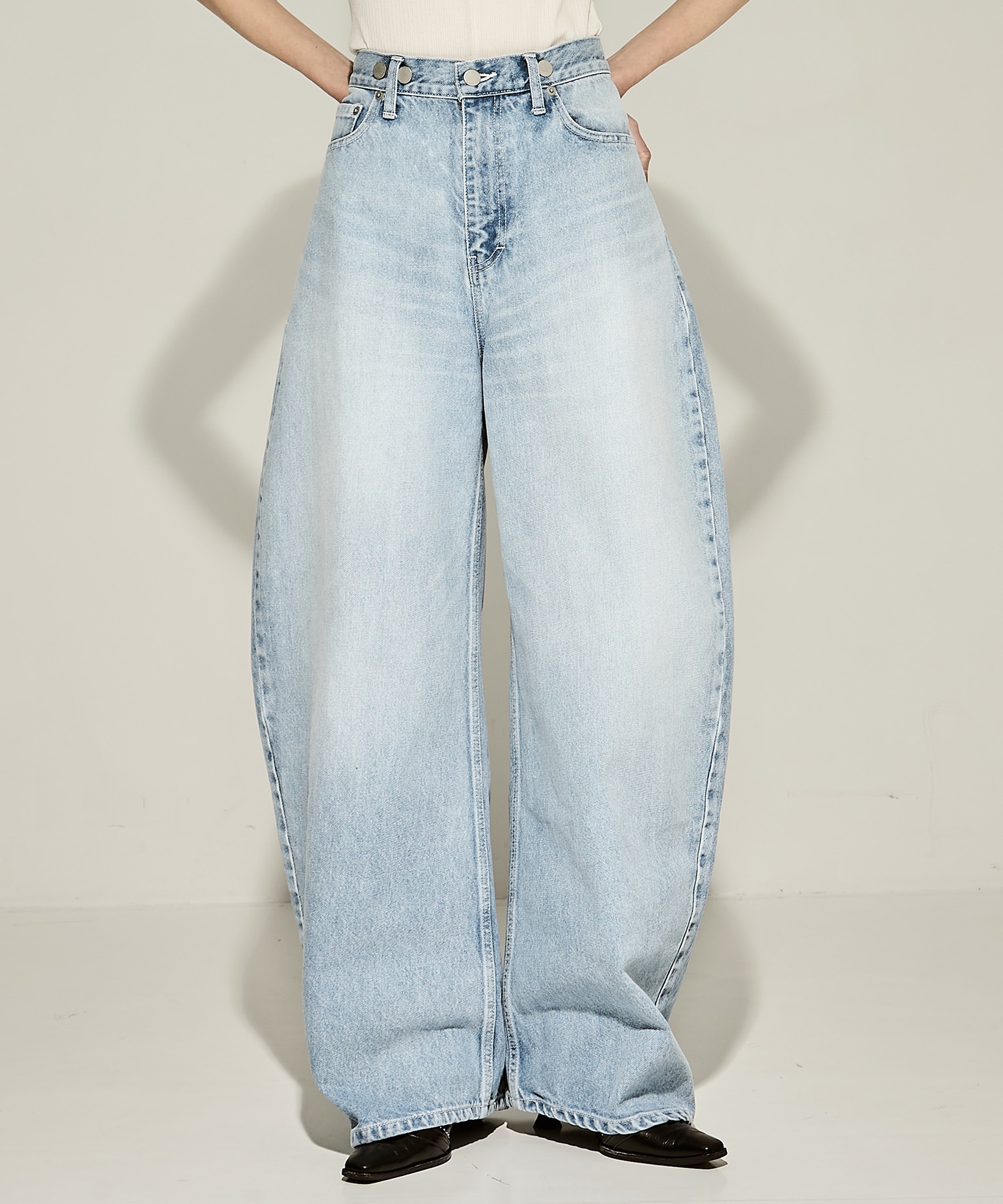 Barrel Denim