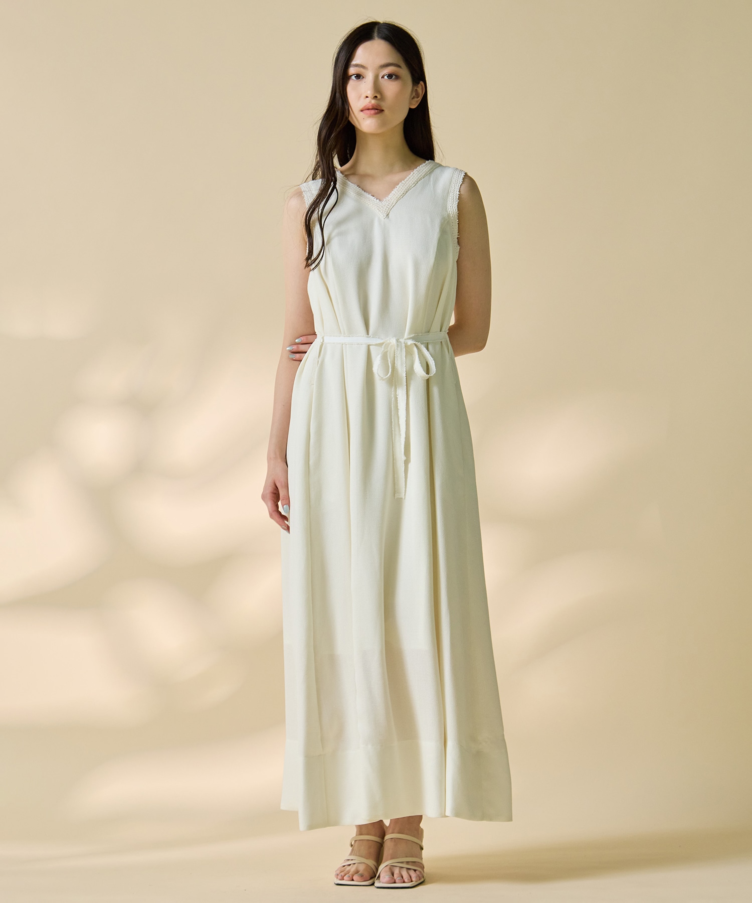 V Neck Sleeveless Mesh Dress