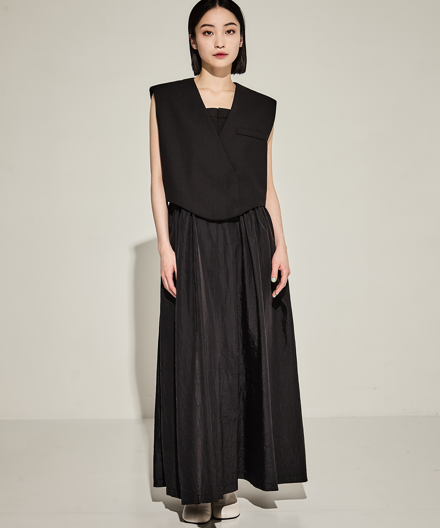 WAVE VEST WITH FLARE DRESS