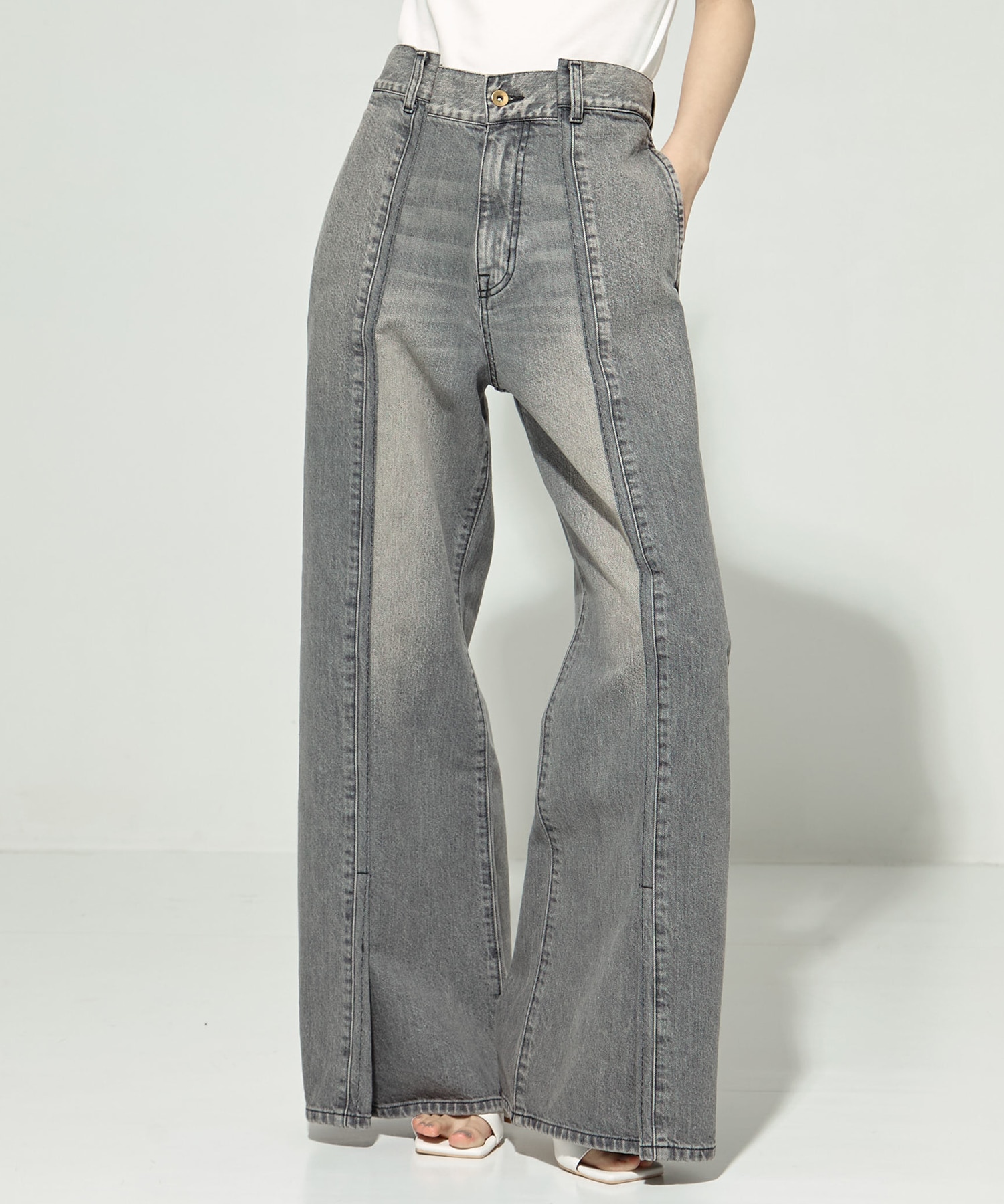 Side Folded Jeans