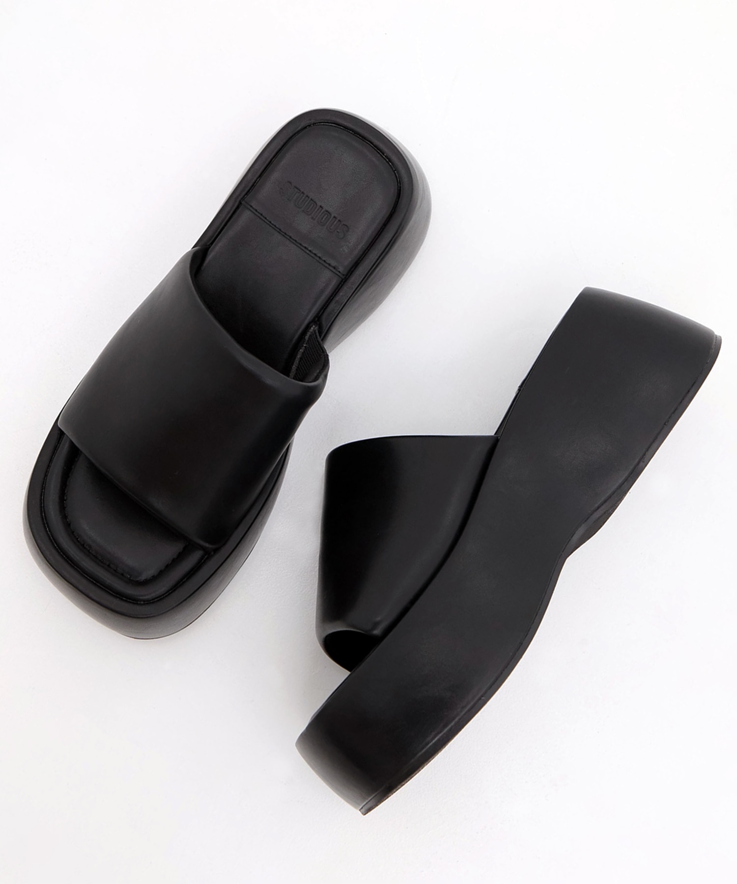 Soft Leather Padded Sandals