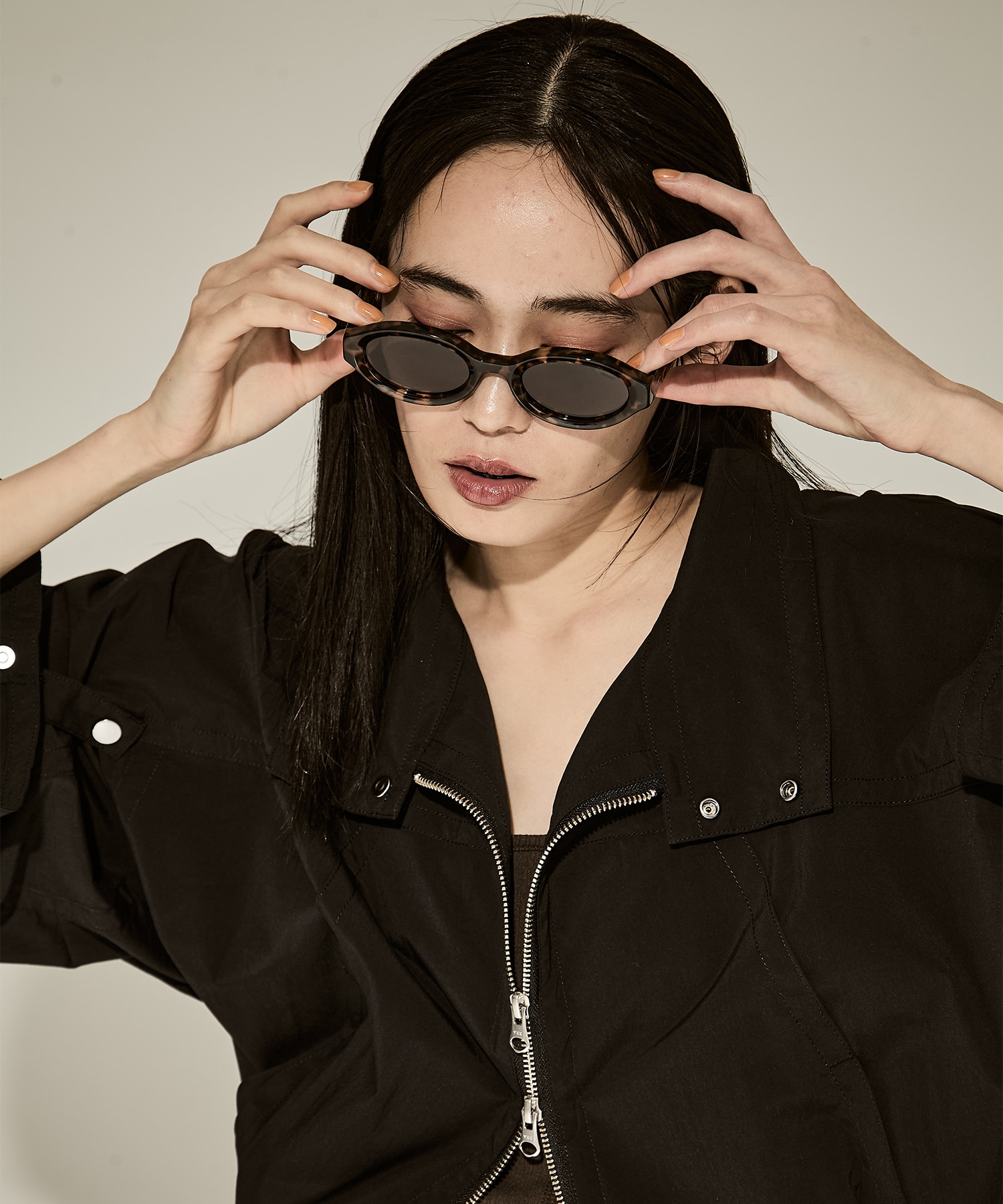 × BLANC OVAL TELEVISION-CUT SUNGLASSES