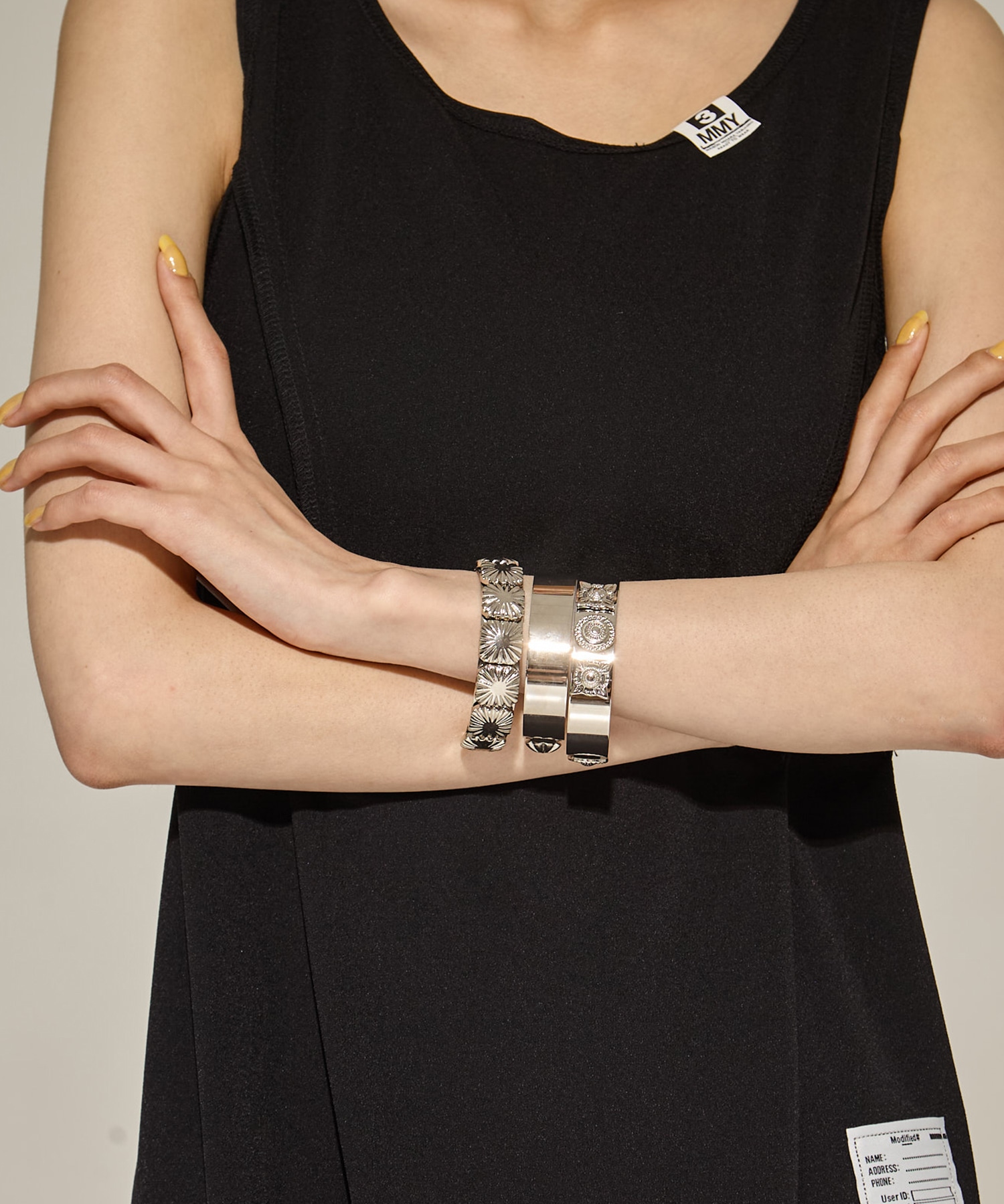Metal bangle set