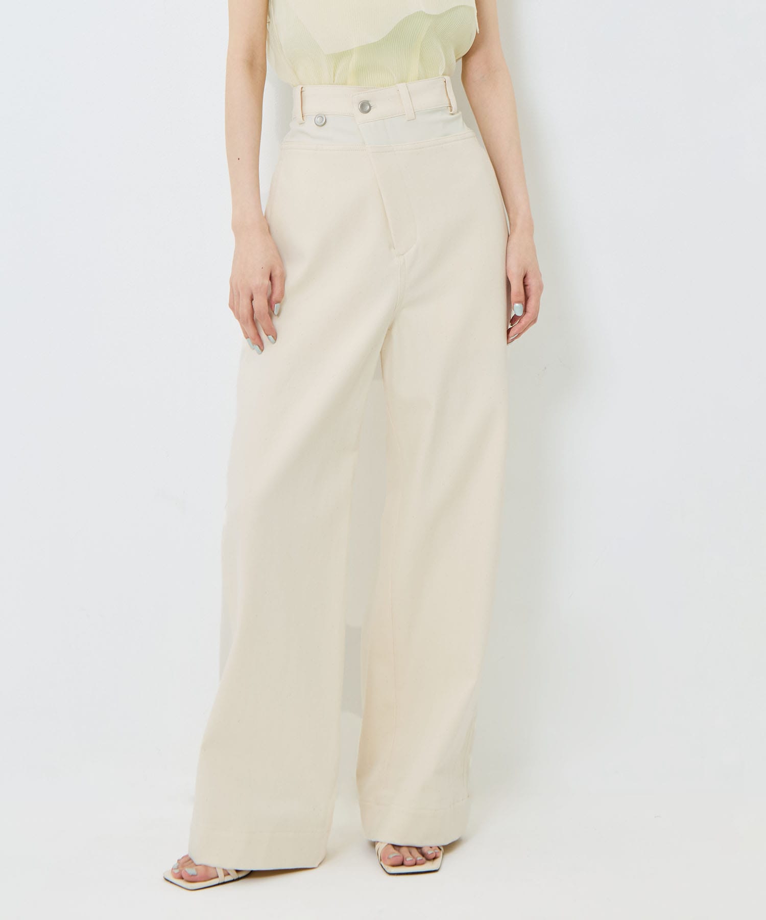 Hyper Stretch Straight Jeans
