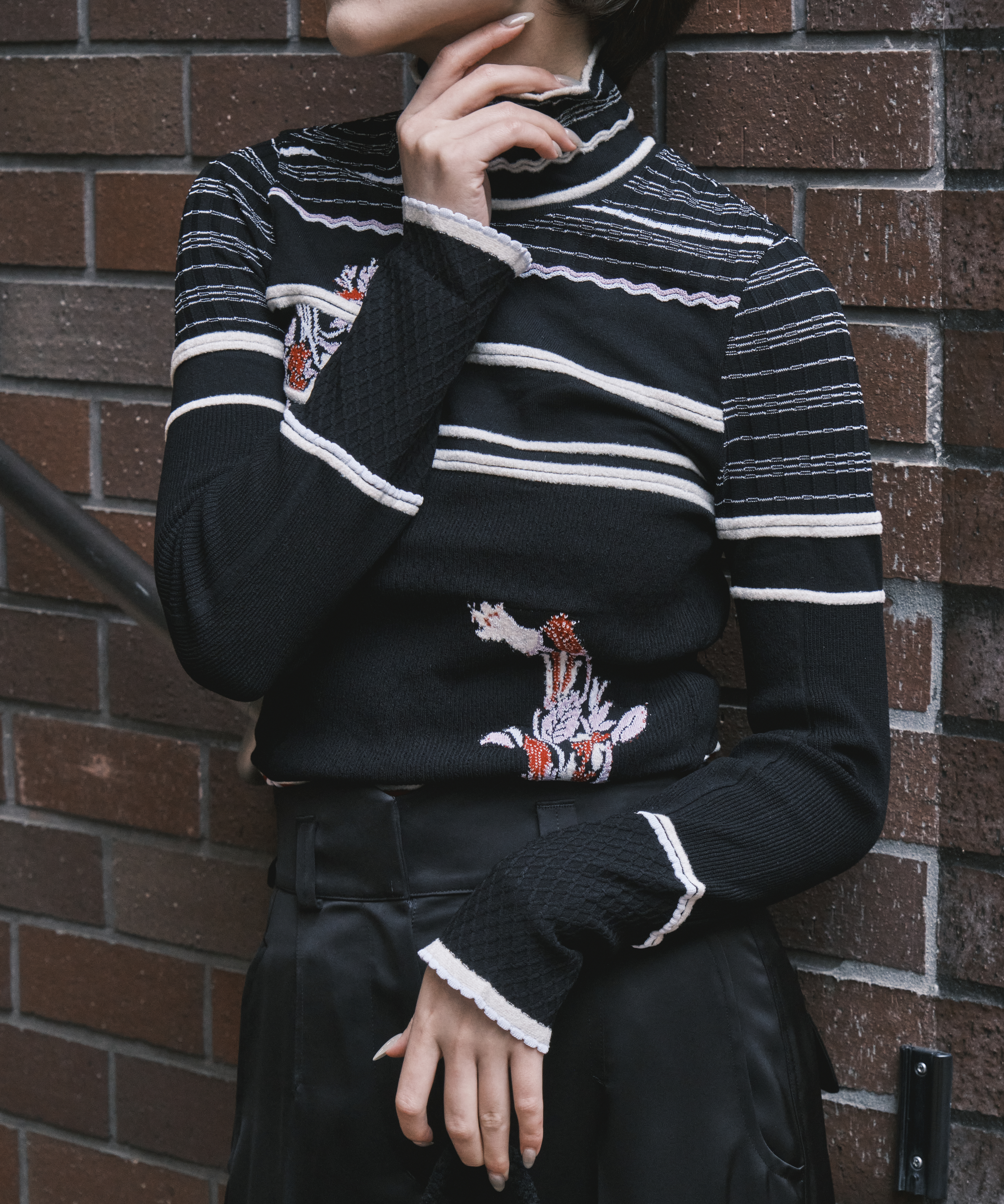 Floral Motif Intarsia Knitted High Neck Top