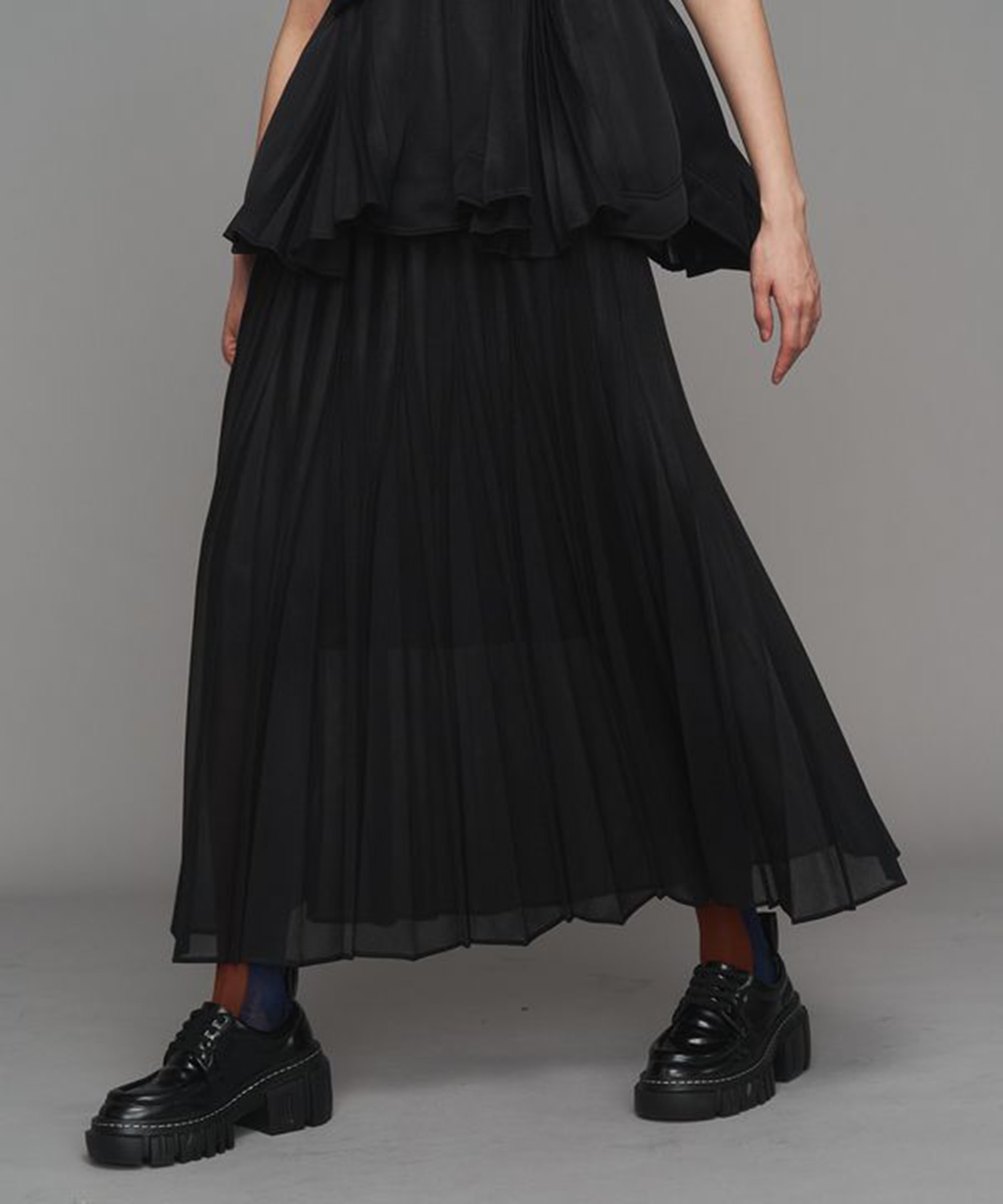 SHEER ORIGAMI PLEATS SK