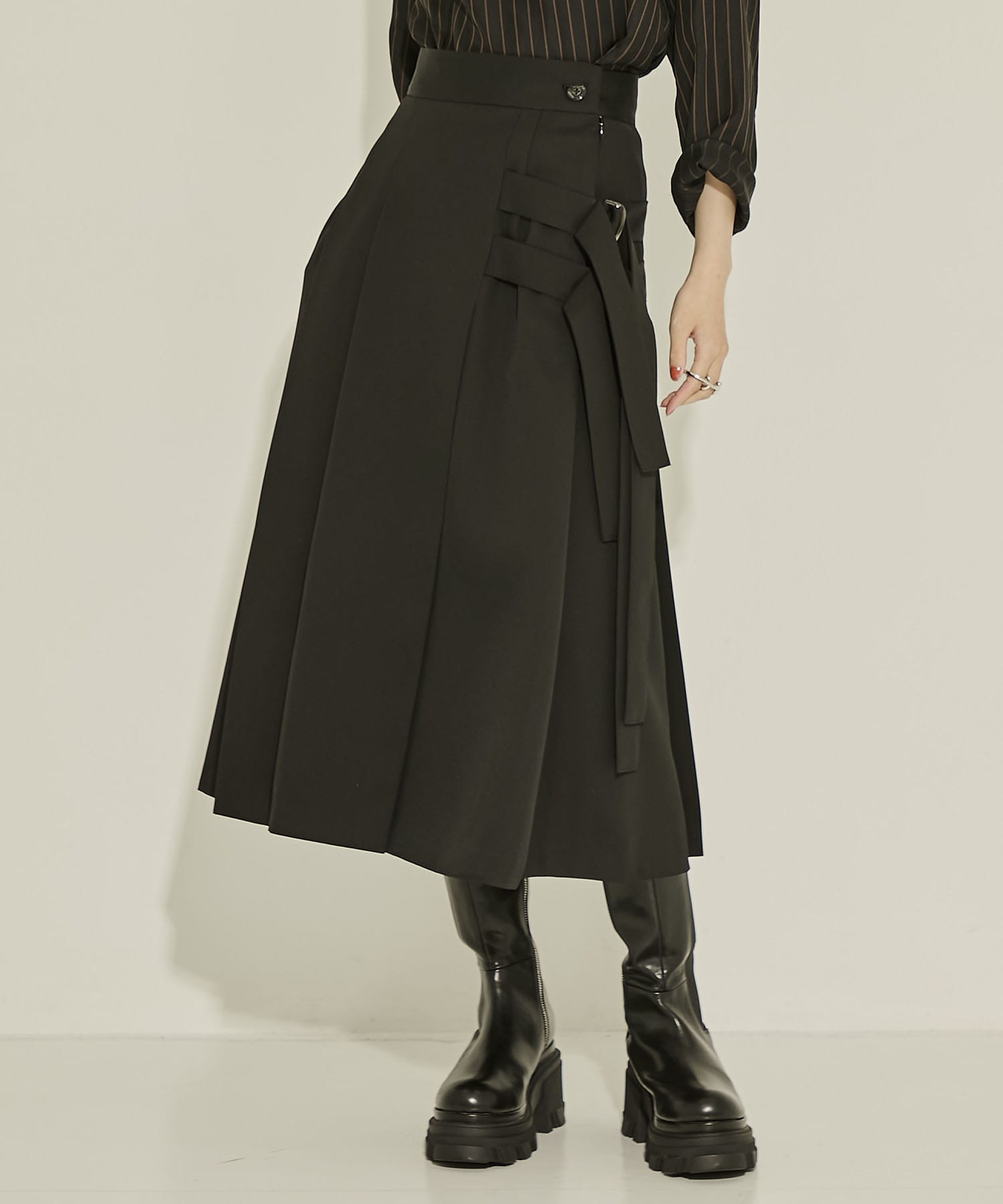 Double Belt Pleats SKT