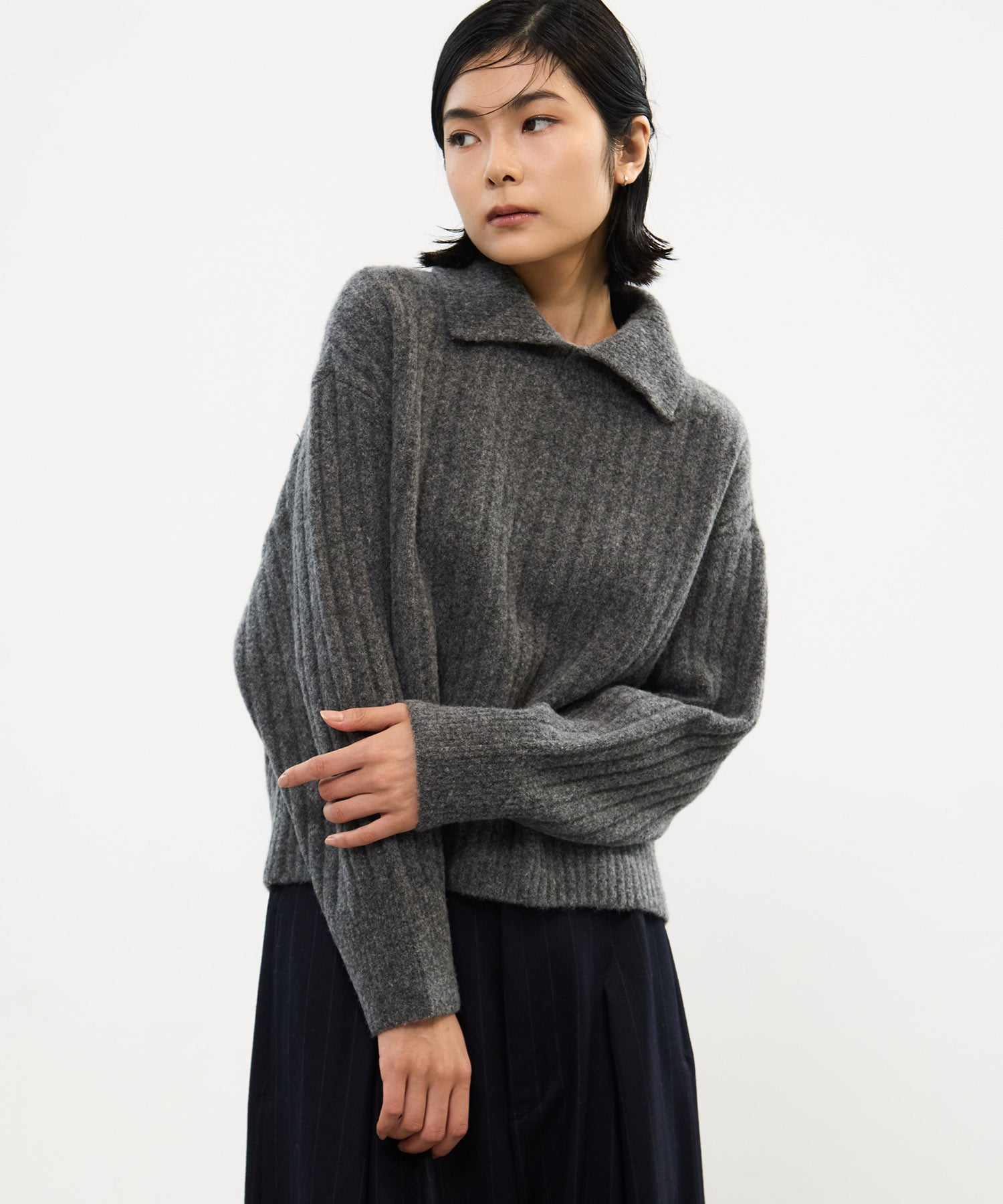 Cropped Collar Knit
