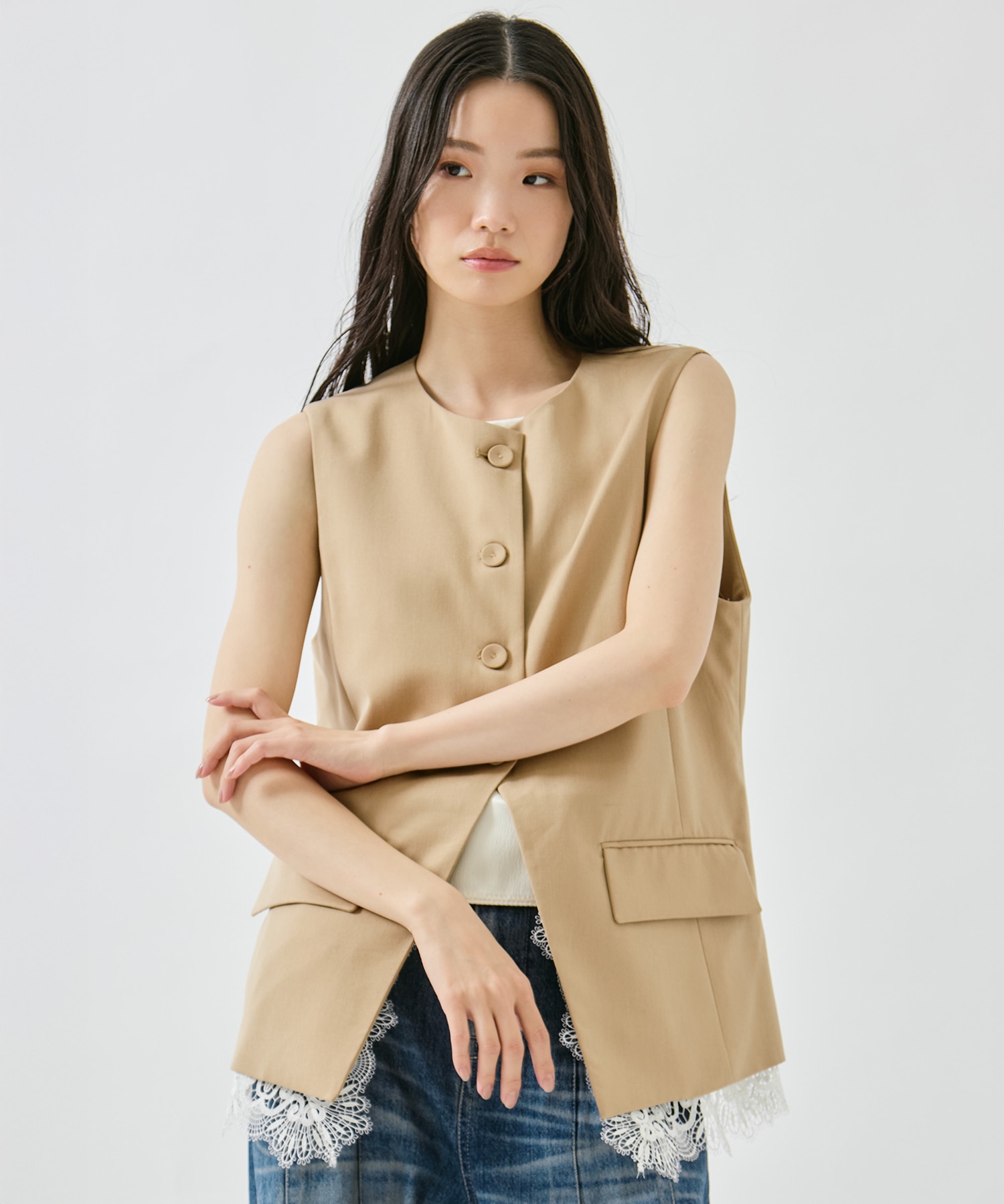 2WAY CREW NECK LACE TAKE OFF VEST