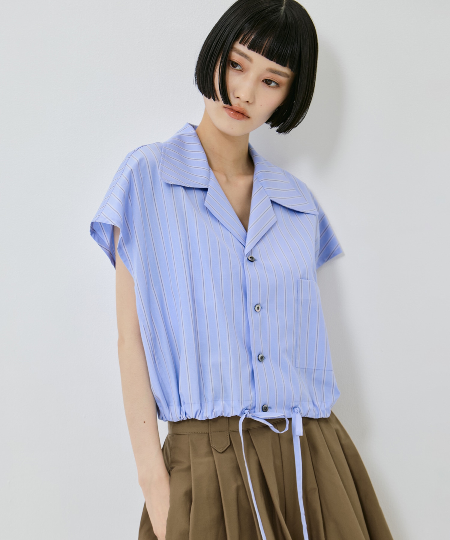 Open Collar Cropped Shirt