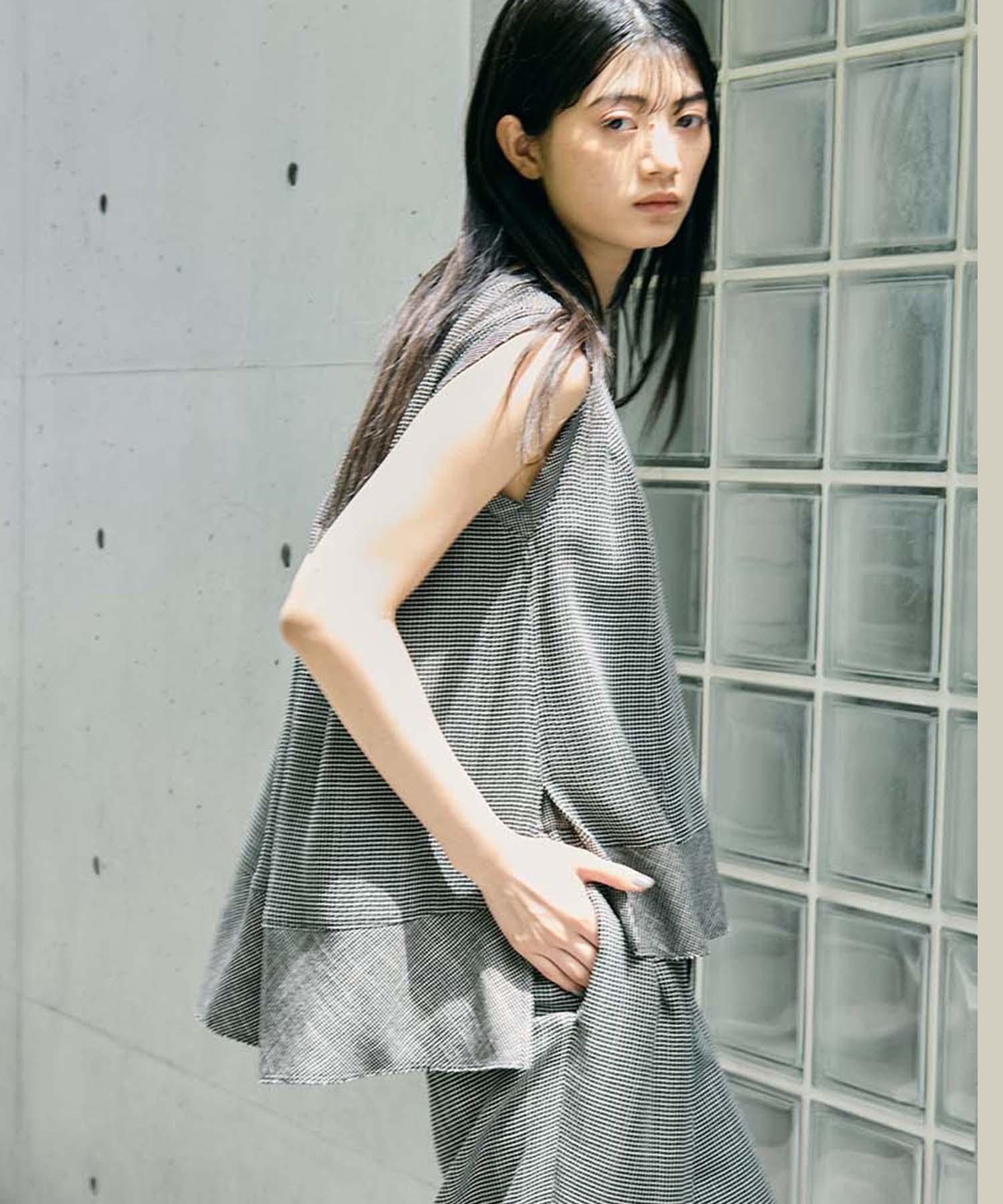 Sleeveless Washable Mesh Blouse