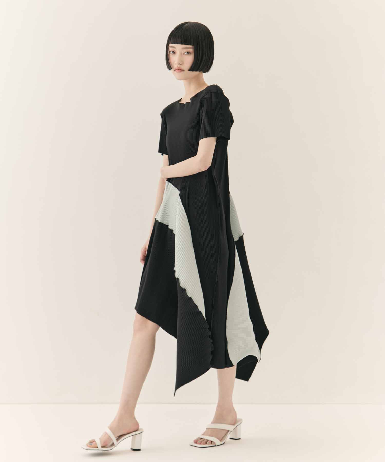 ARCH DRESS SHORT SLEEVE