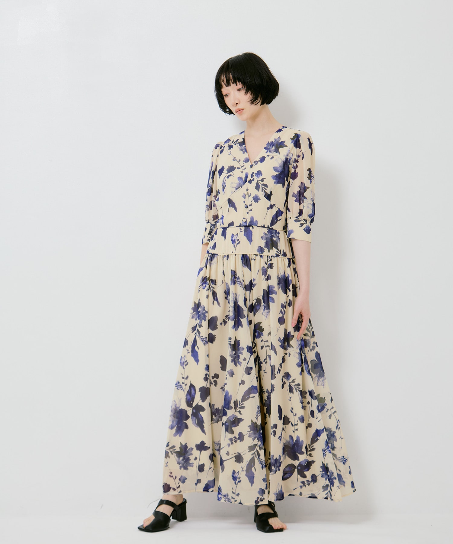 GRAINY FLOWER CHIFFON DRESS