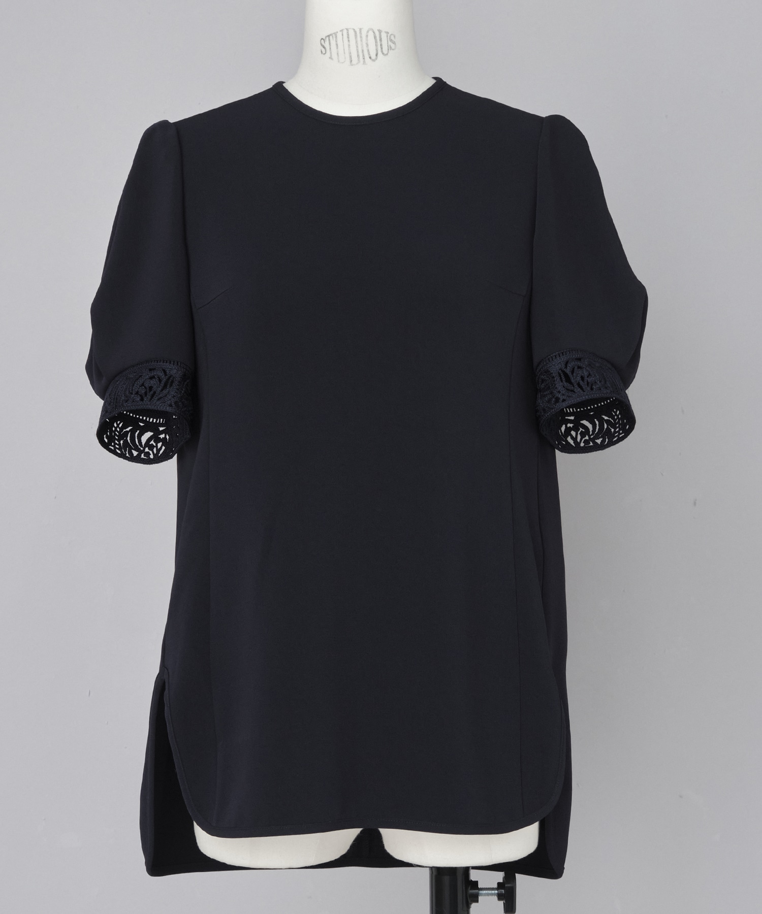 Triacetate Polyester Embroidered Short Sleeve Top