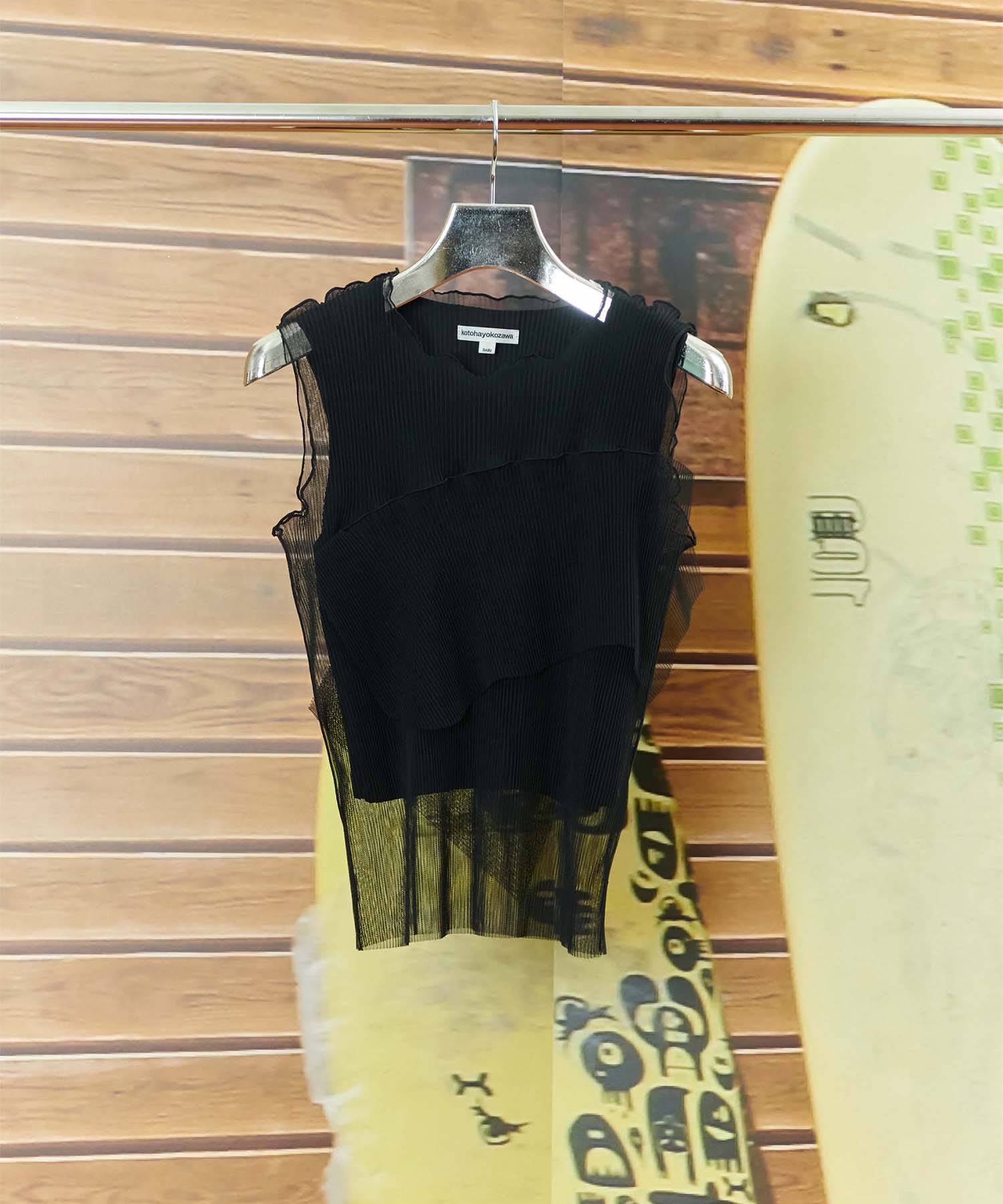 GHOST TODO TOP *SLEEVELESS +INNER