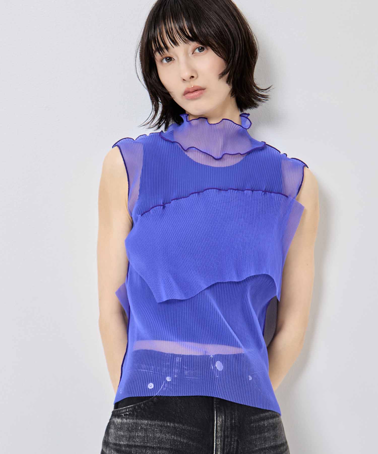 GHOST TODO TOP *SLEEVELESS HIGHNECK +INNER