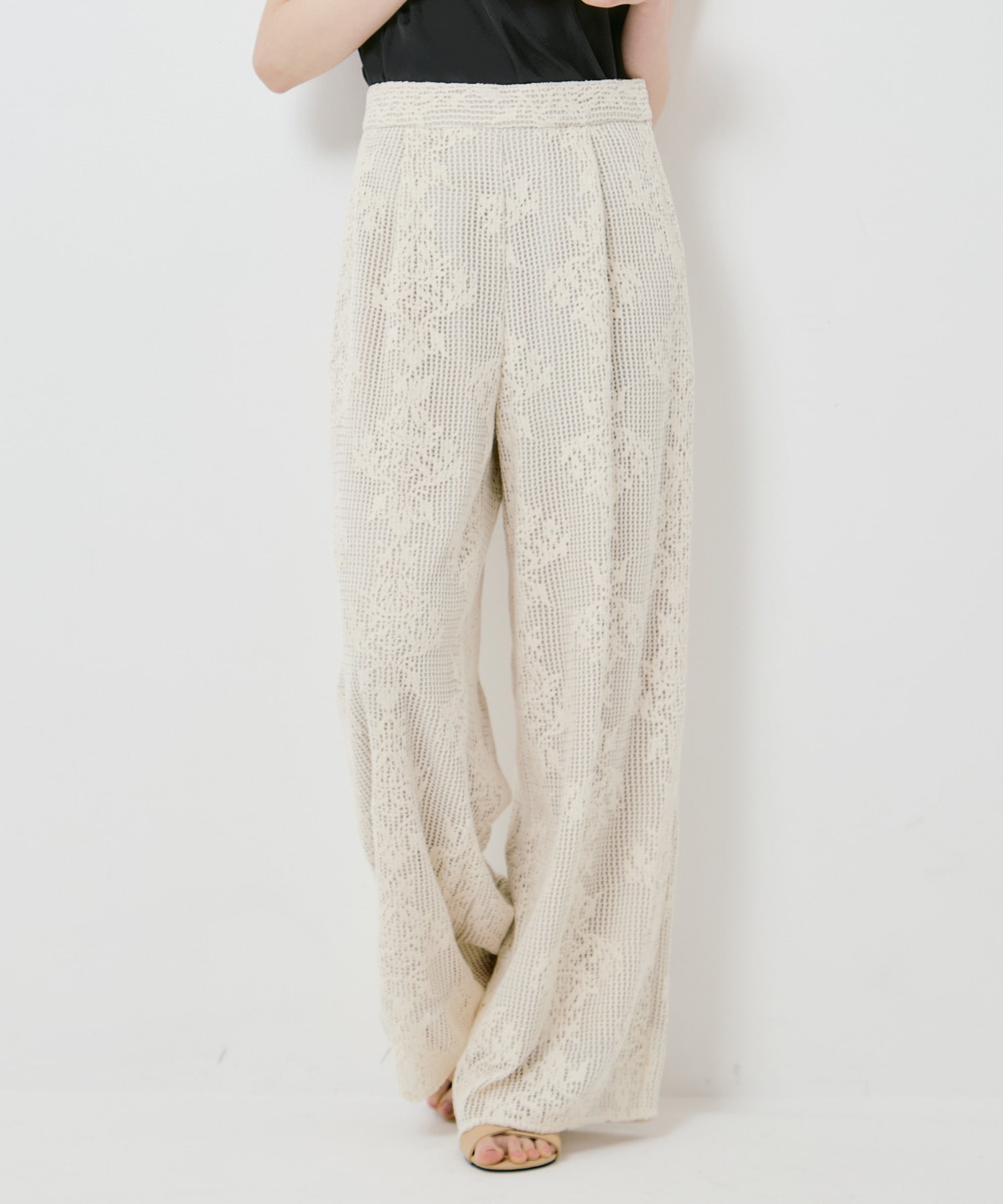 MESH DAMASK EMBROIDERY PANTS