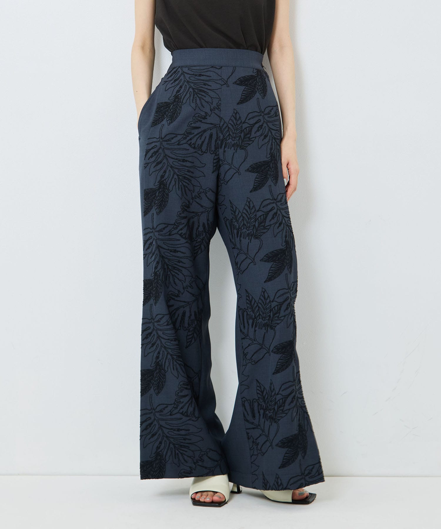 別注 FLOWER LACE POCKET PANTS