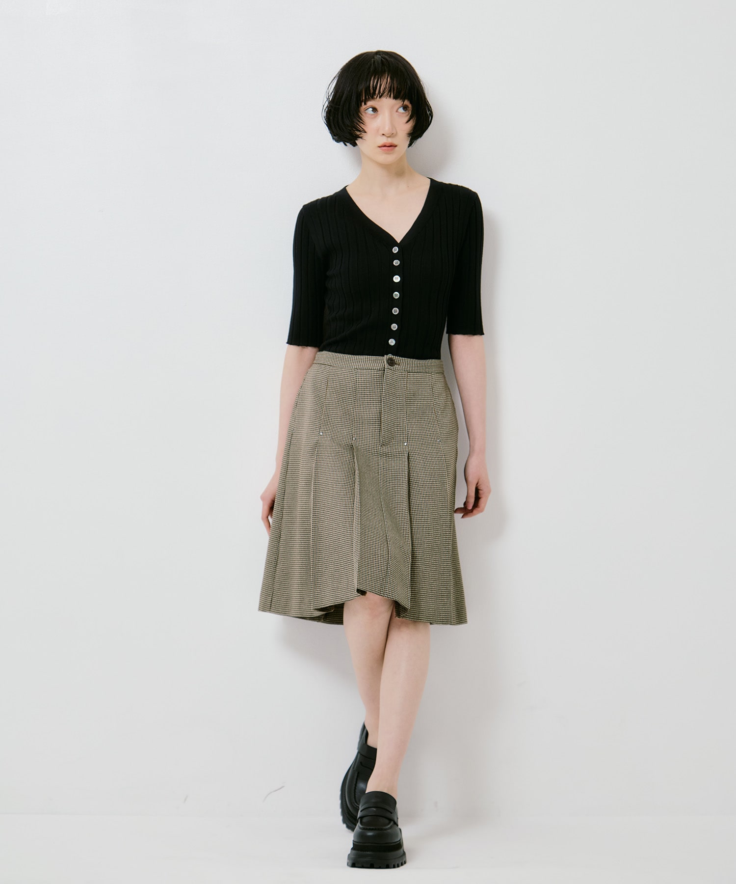 JENNY BOX PLEATED HALF SKIRT