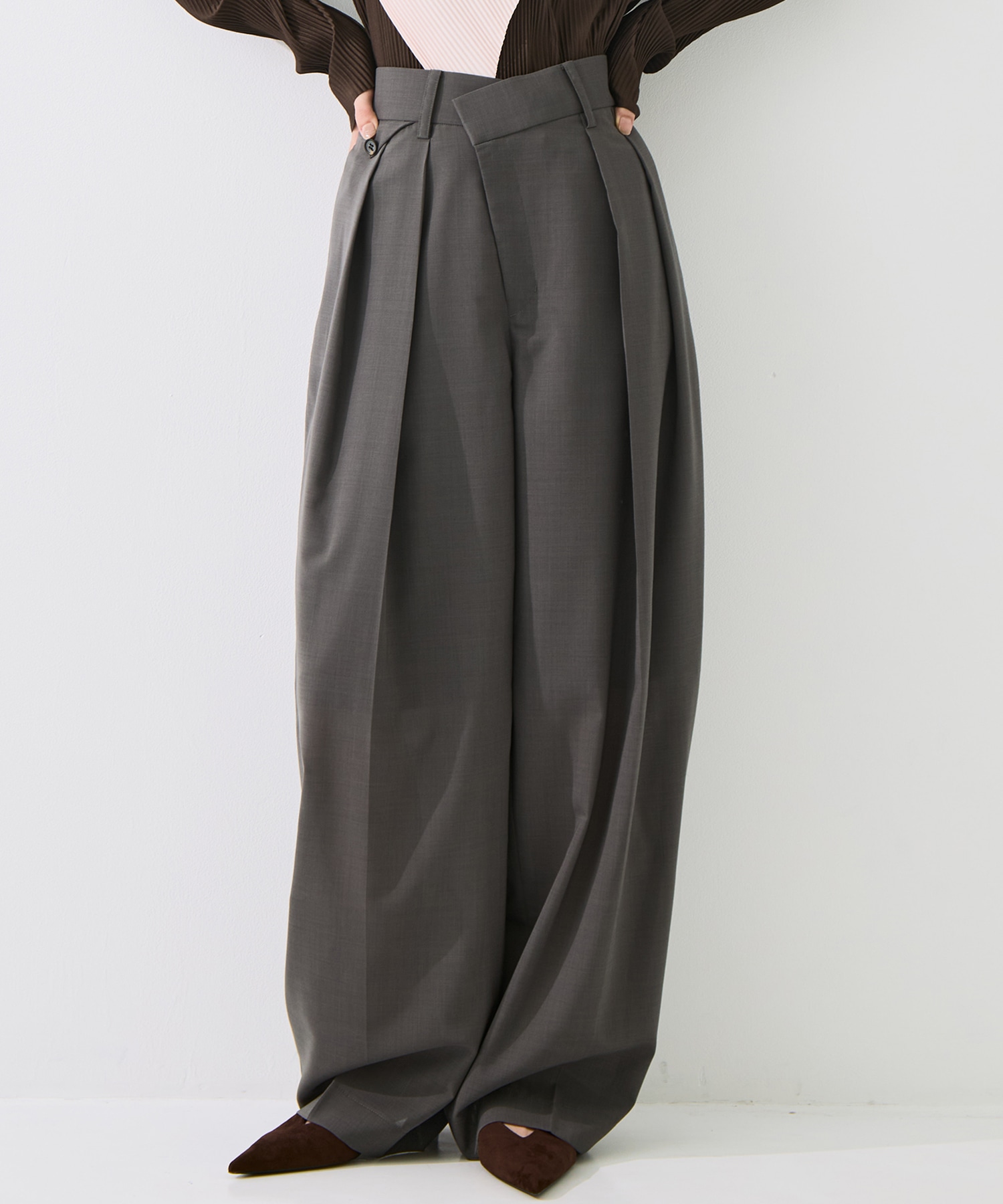 Double Tucked Trousers
