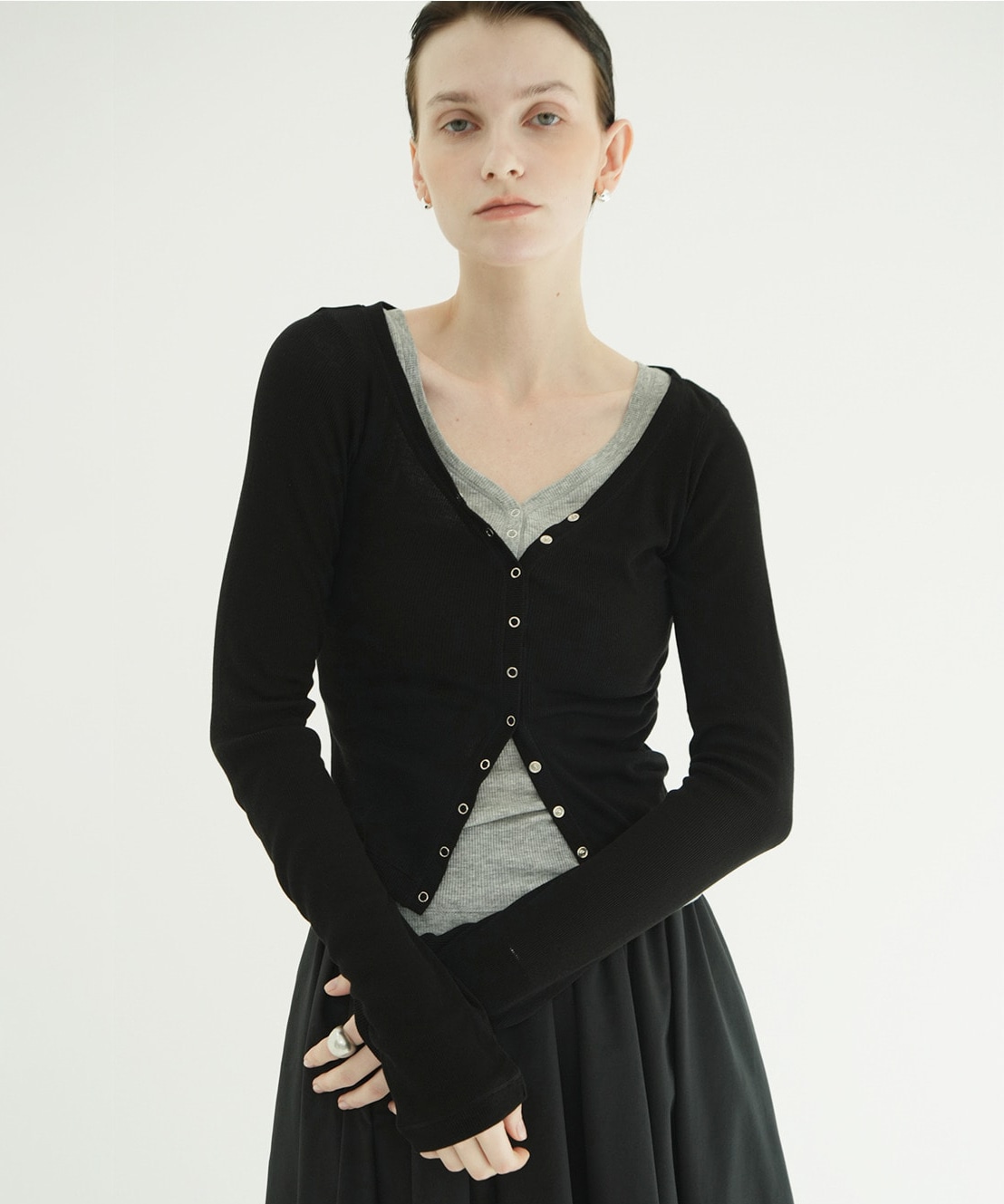 CURVED NECK LAYERED SET TOPS