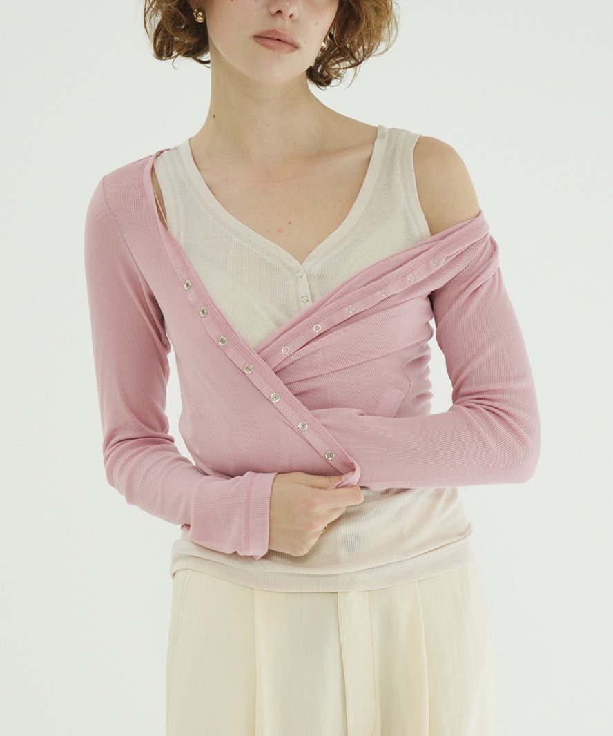 CURVED NECK LAYERED SET TOPS