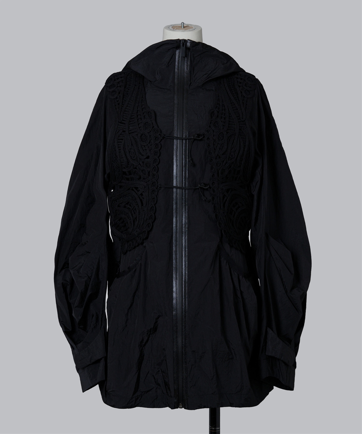 Nylon Oversized Jacket with Cording Embroidery Vest