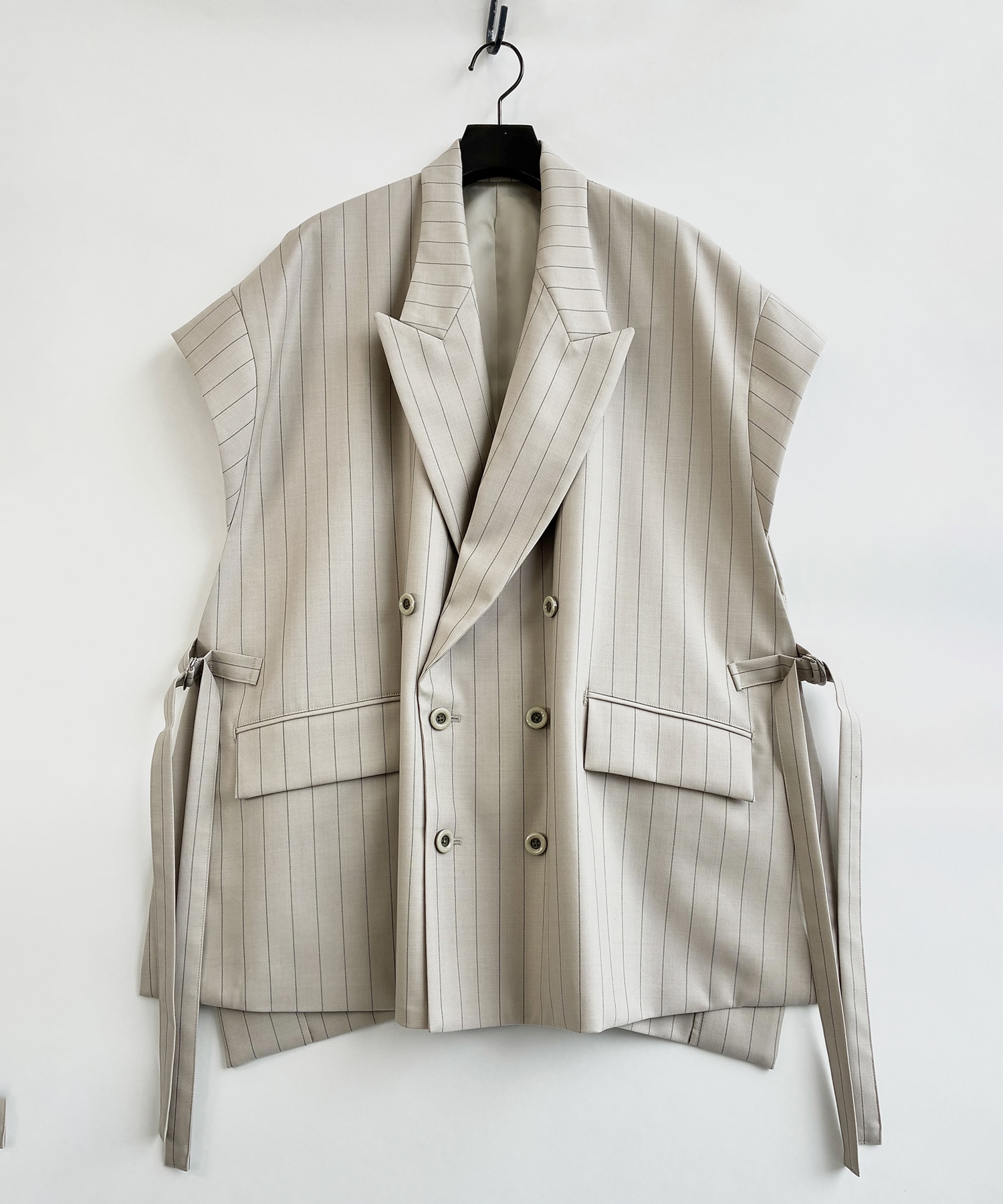 Side Belt Vest