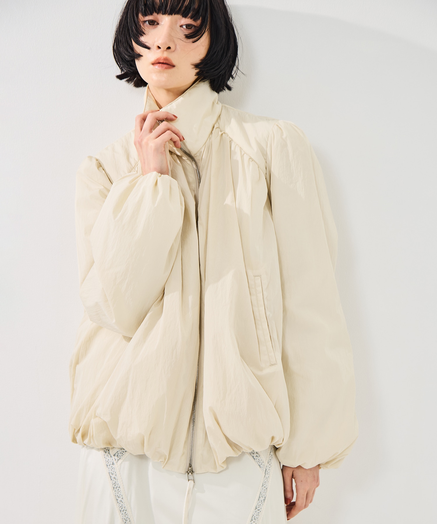 GATHERED PADDED BLOUSON
